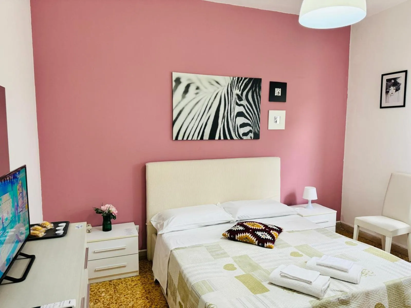 Bedroom, Bed in Prime Guest House