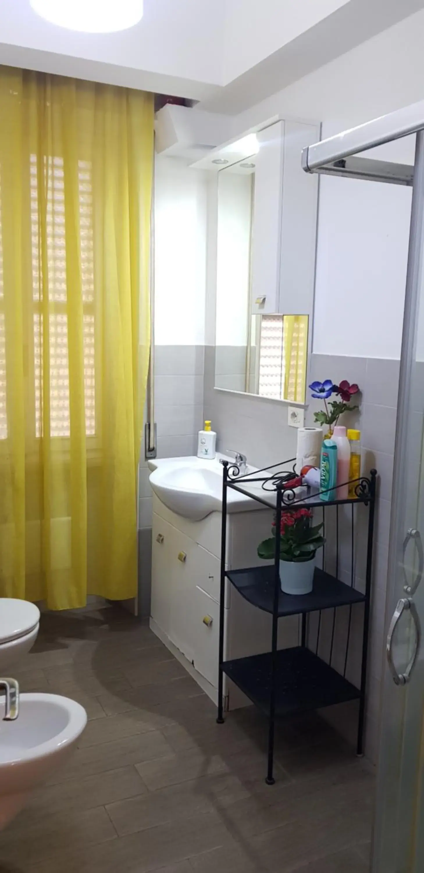 Double Room with Shared Bathroom in Prime Guest House Double Room with Shared Bathroom in Prime Guest House