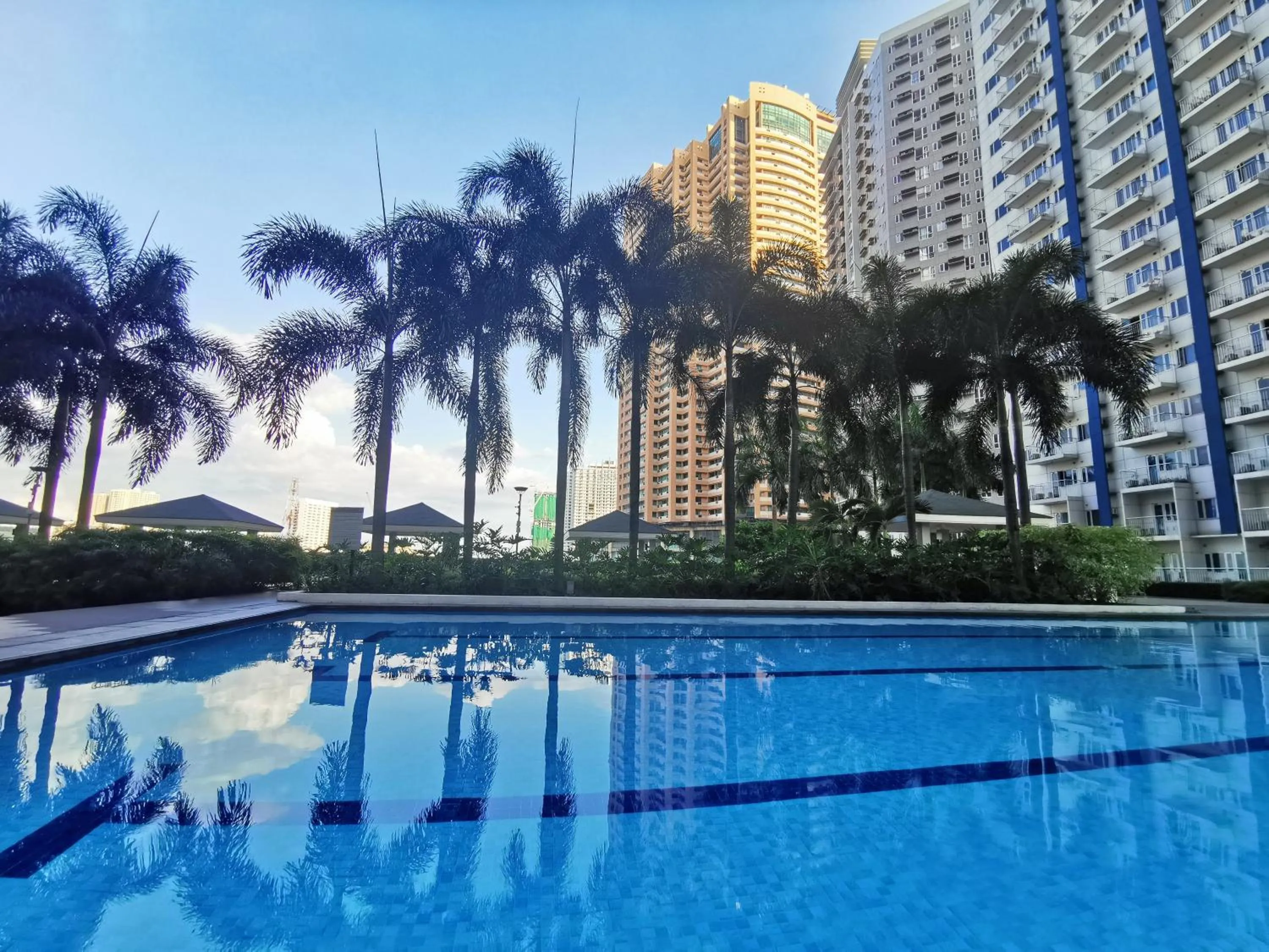 Swimming pool in Studio Units at SM Light Residences Condo Beside Boni MRT Station