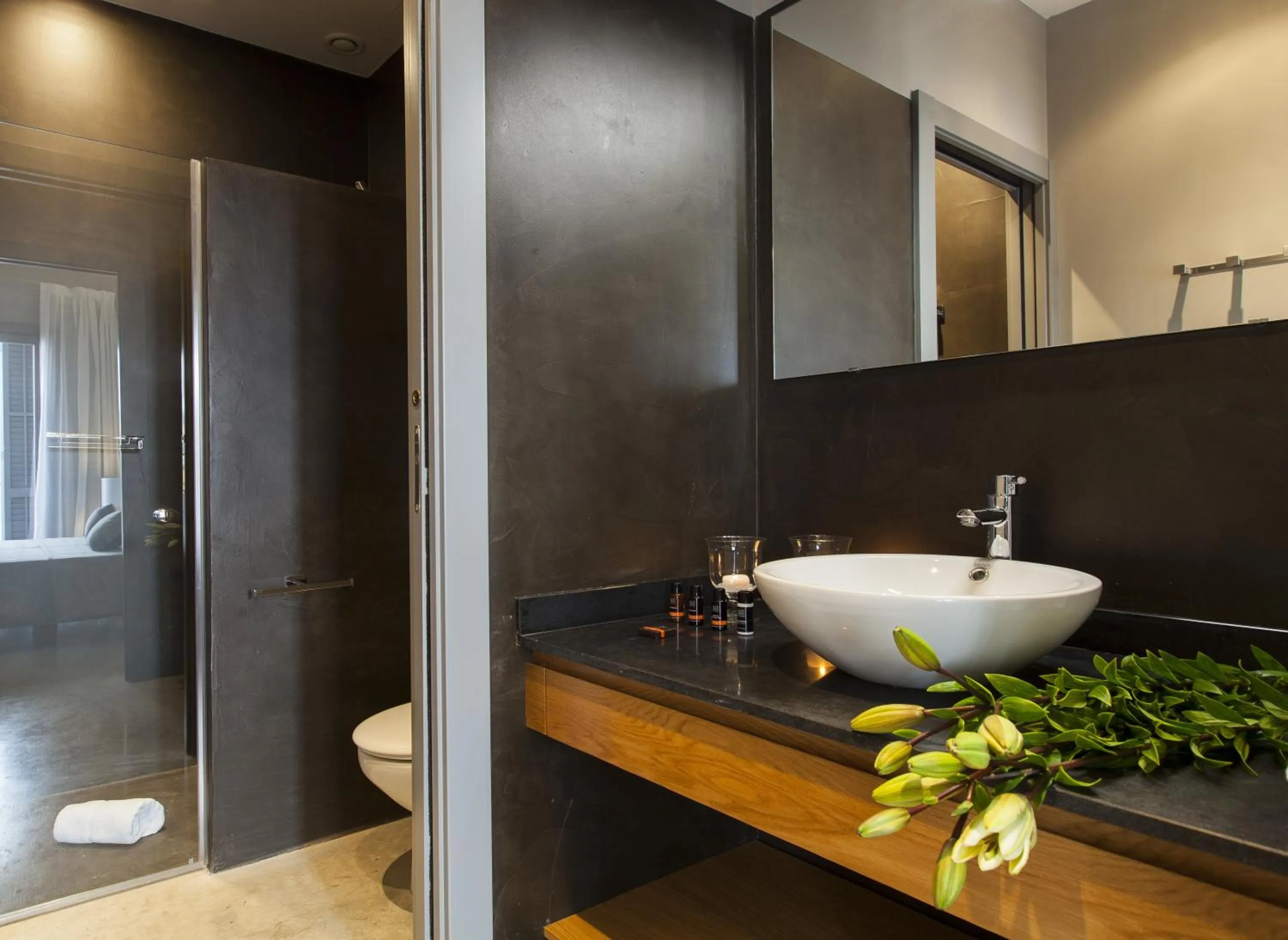 Shower in Kare No Apartments by Sitges Group