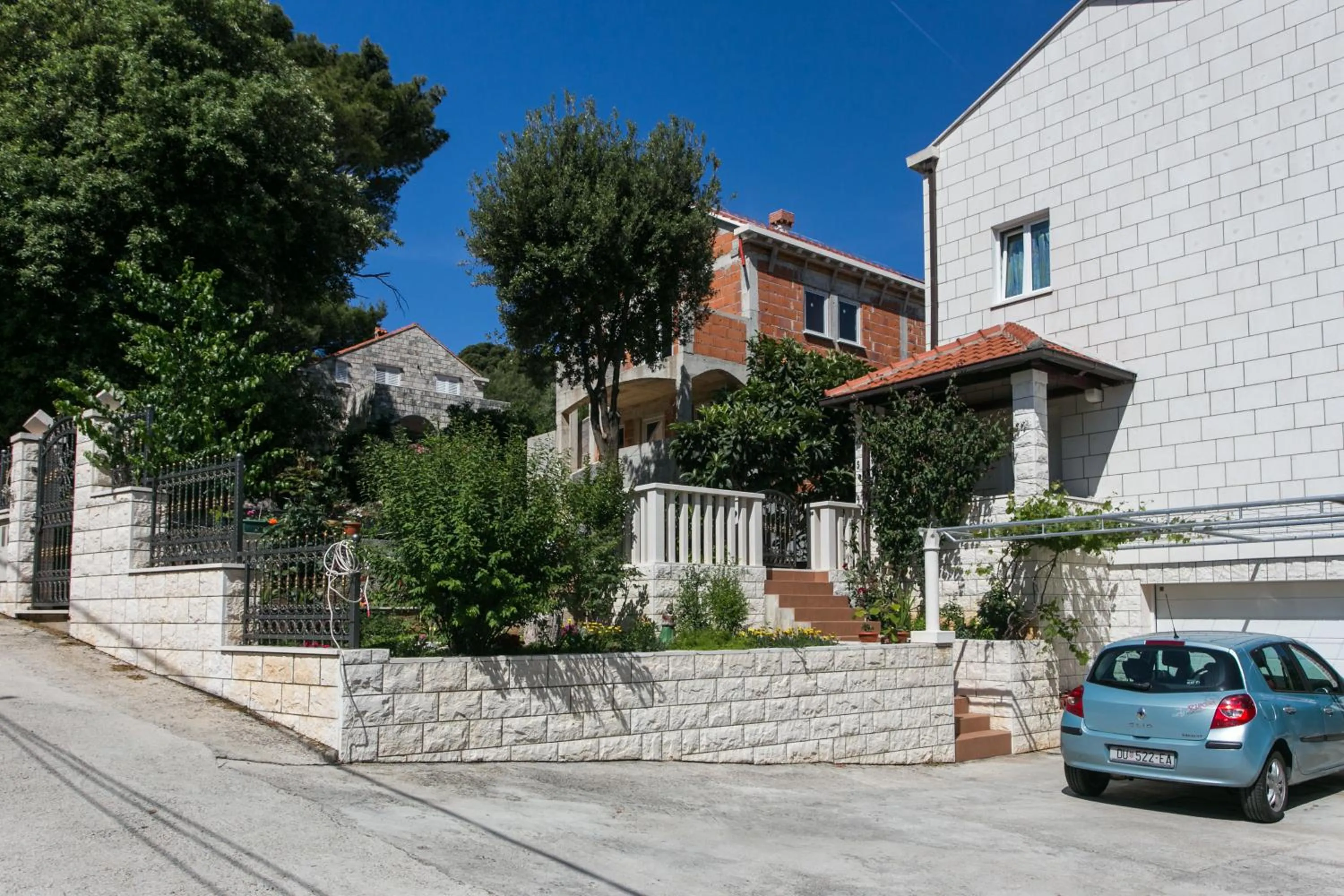 Facade/entrance in Apartments Marina