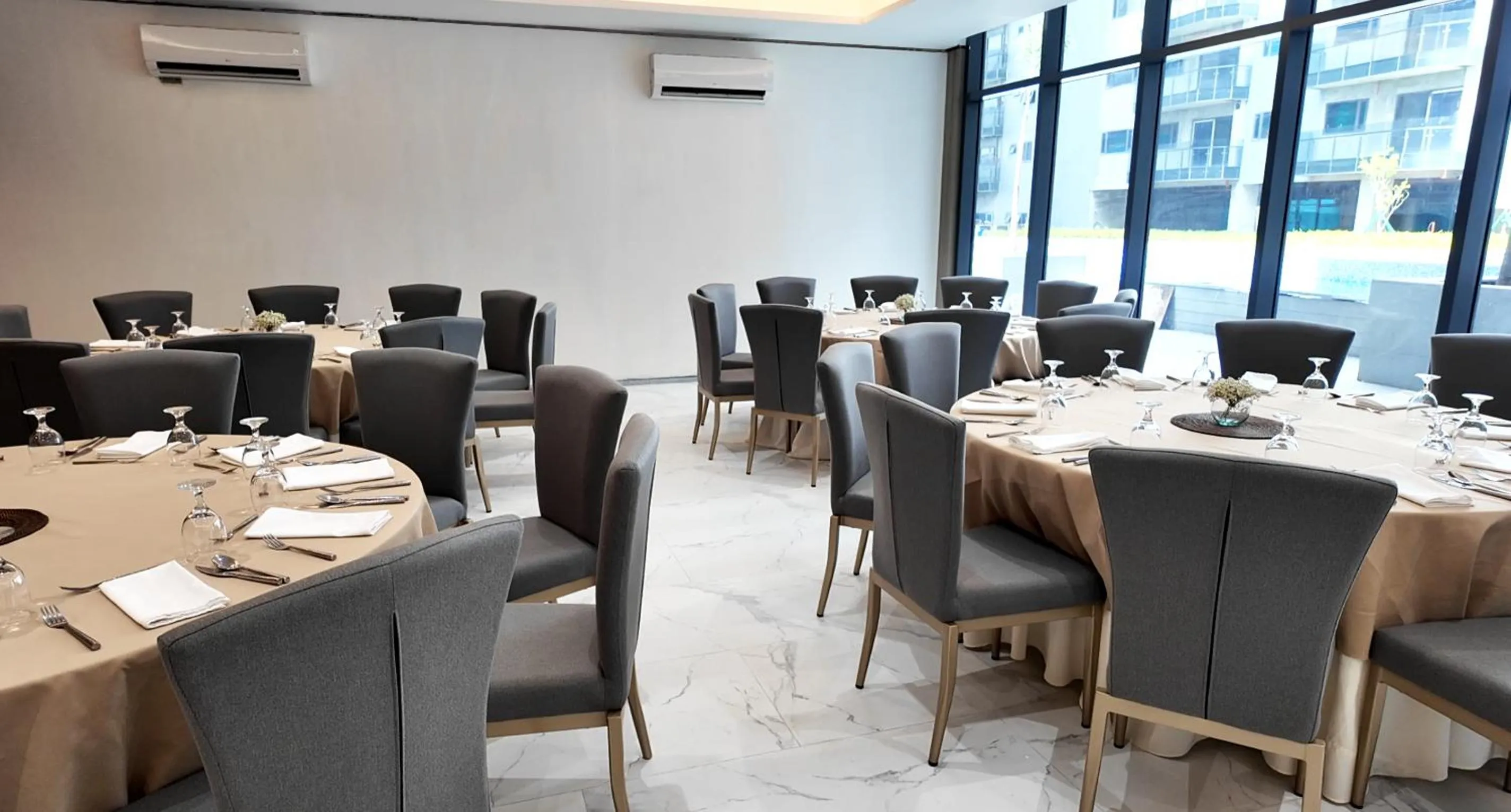 Restaurant/places to eat in Savea Bay City Manila