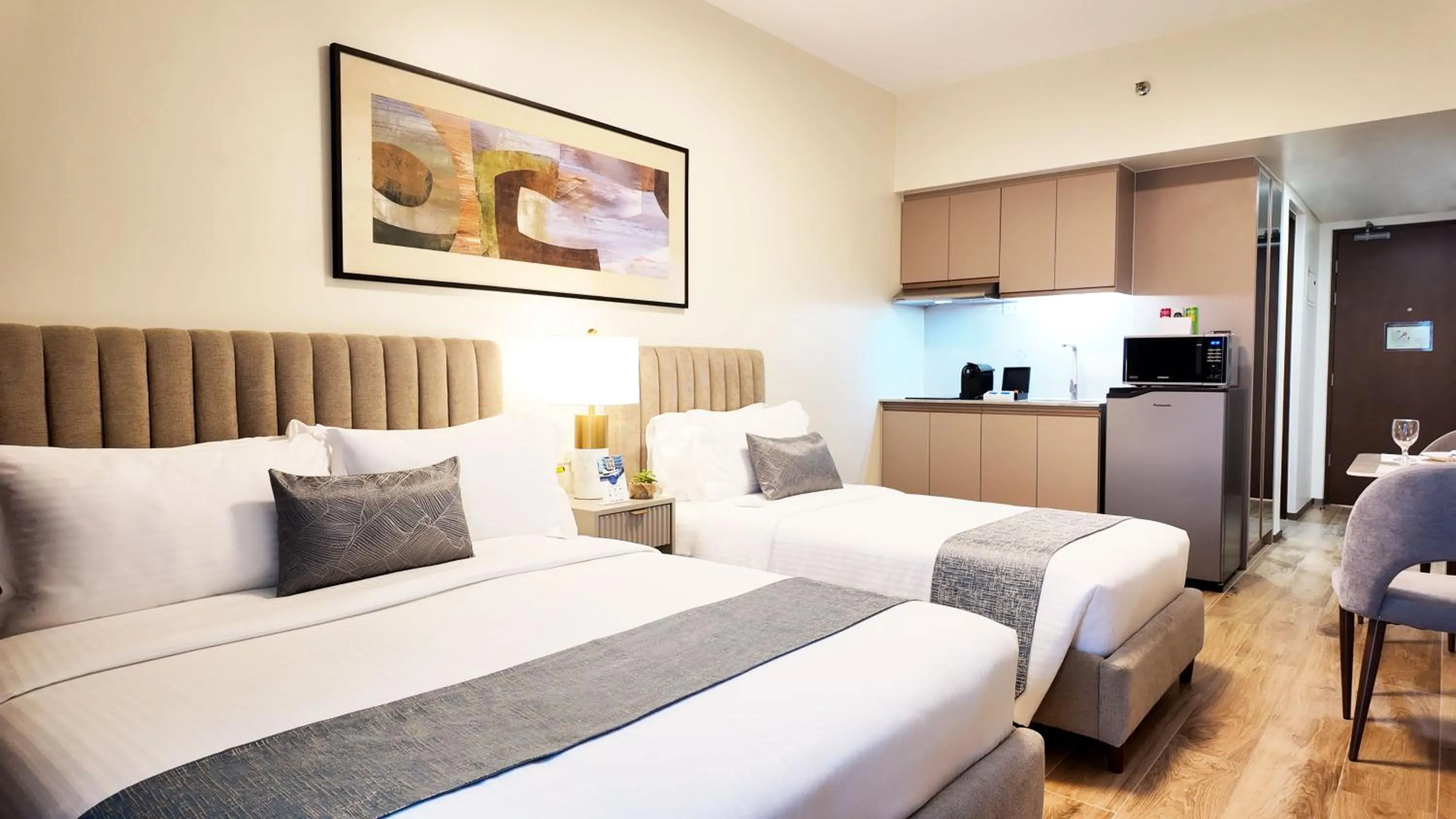 Shower in Savea Bay City Manila