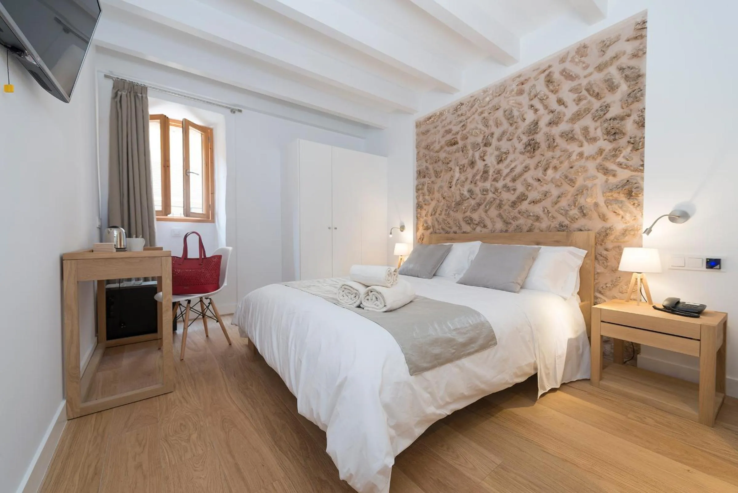 Bed in Bordoy Mostatxins - Hotel Boutique Adults Only