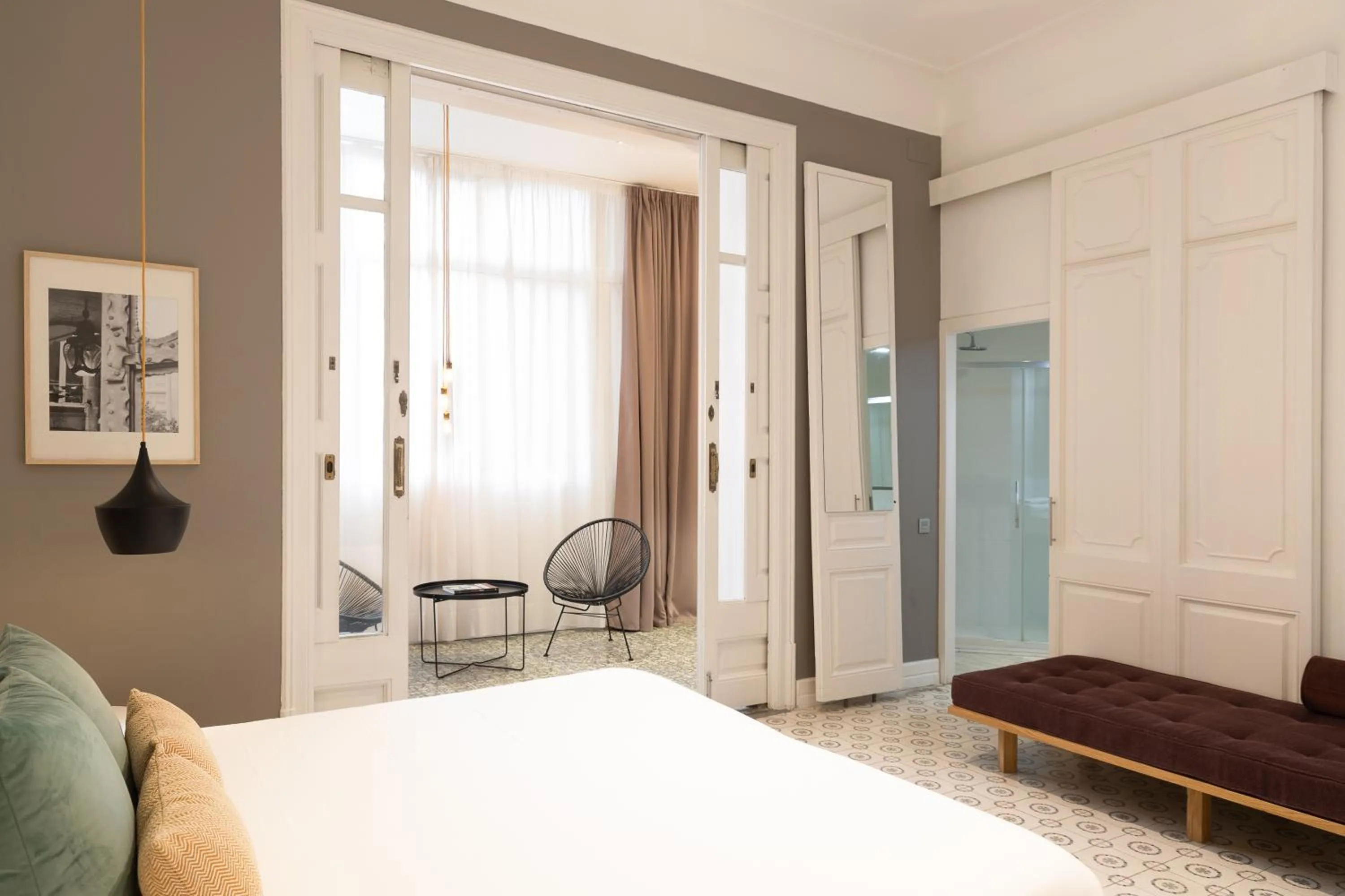 Photo of the whole room, Bed in Forget Me Not Barcelona