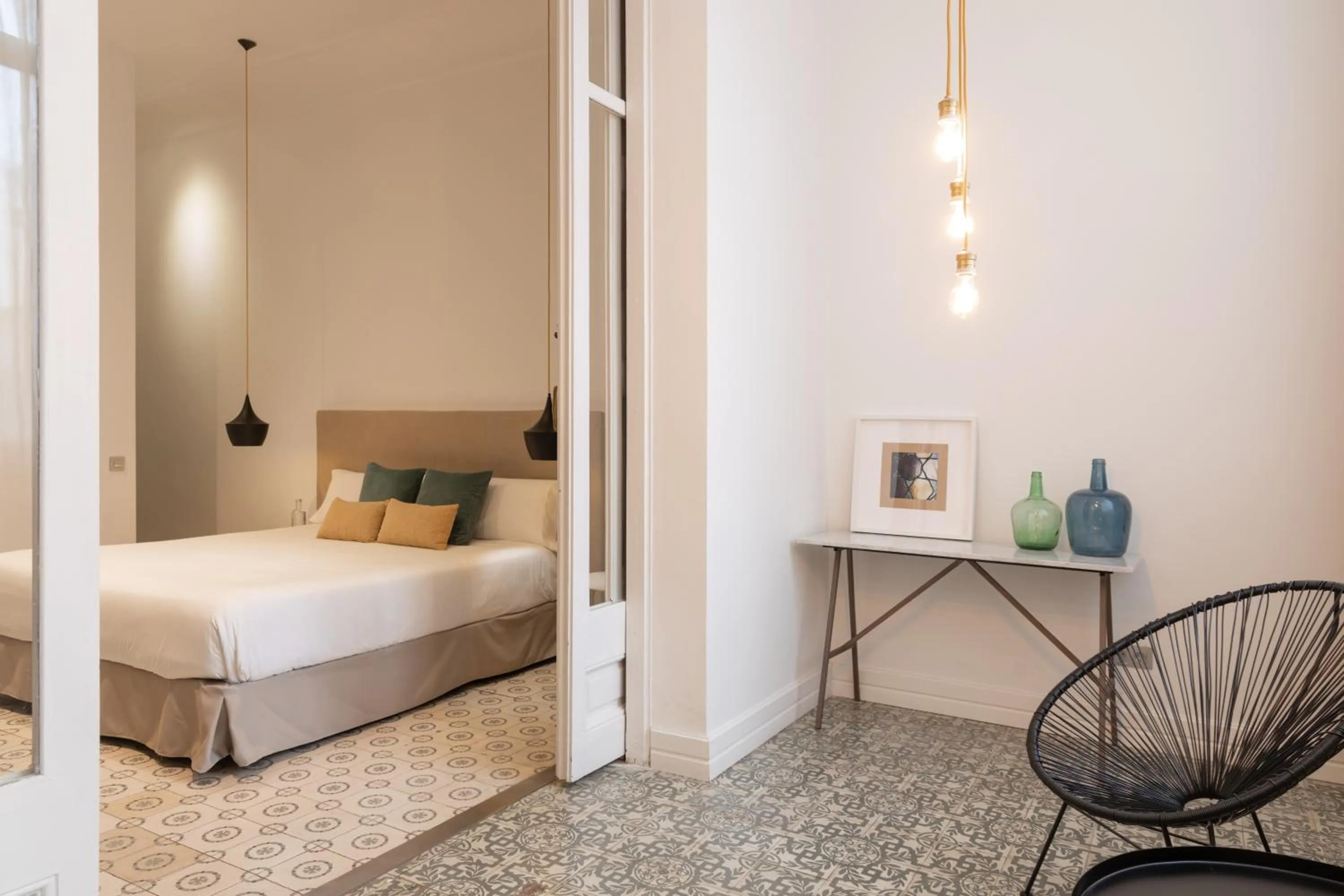 Bedroom, Bed in Forget Me Not Barcelona