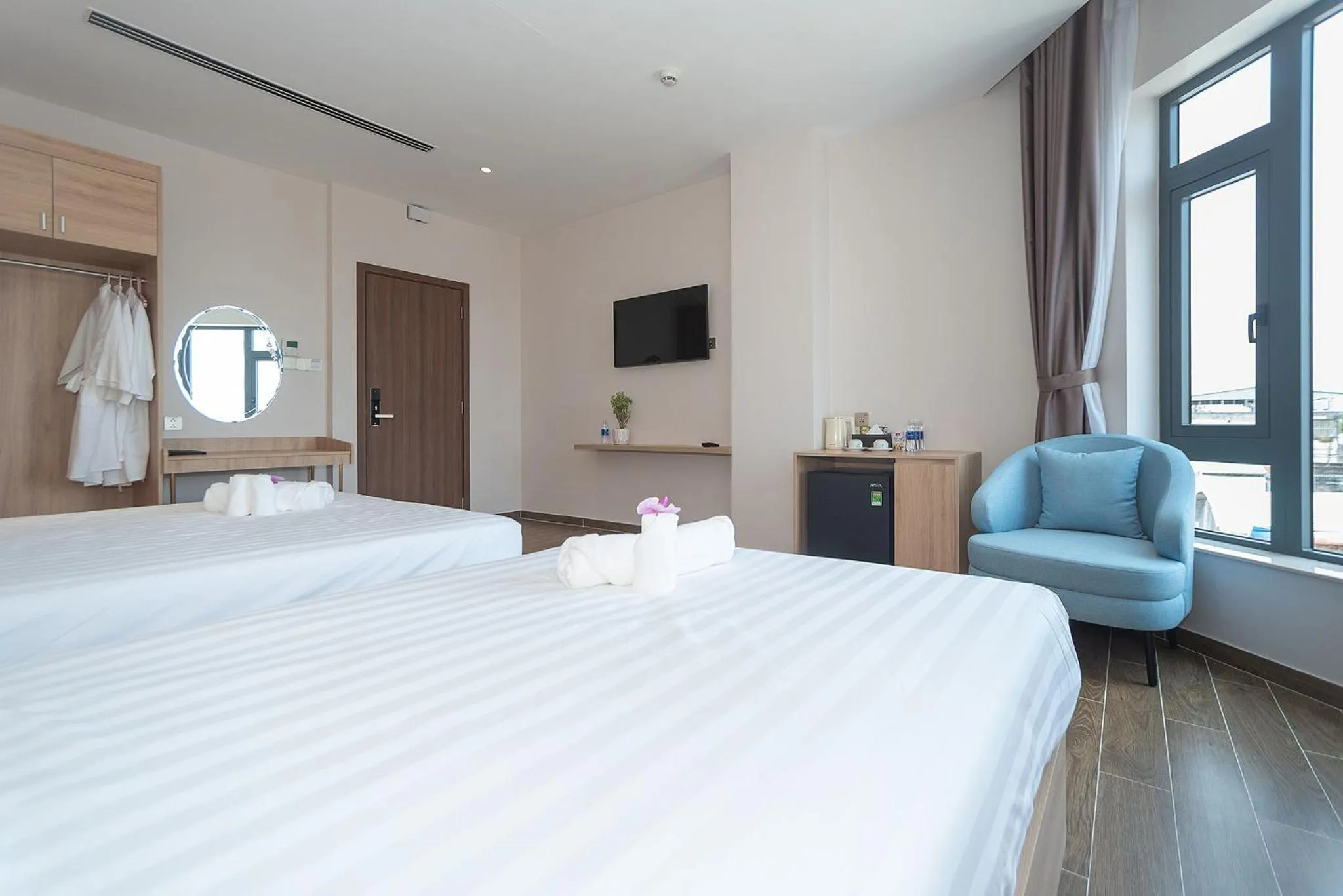 Photo of the whole room, Bed in Bamboo Riverside Boutique Hotel