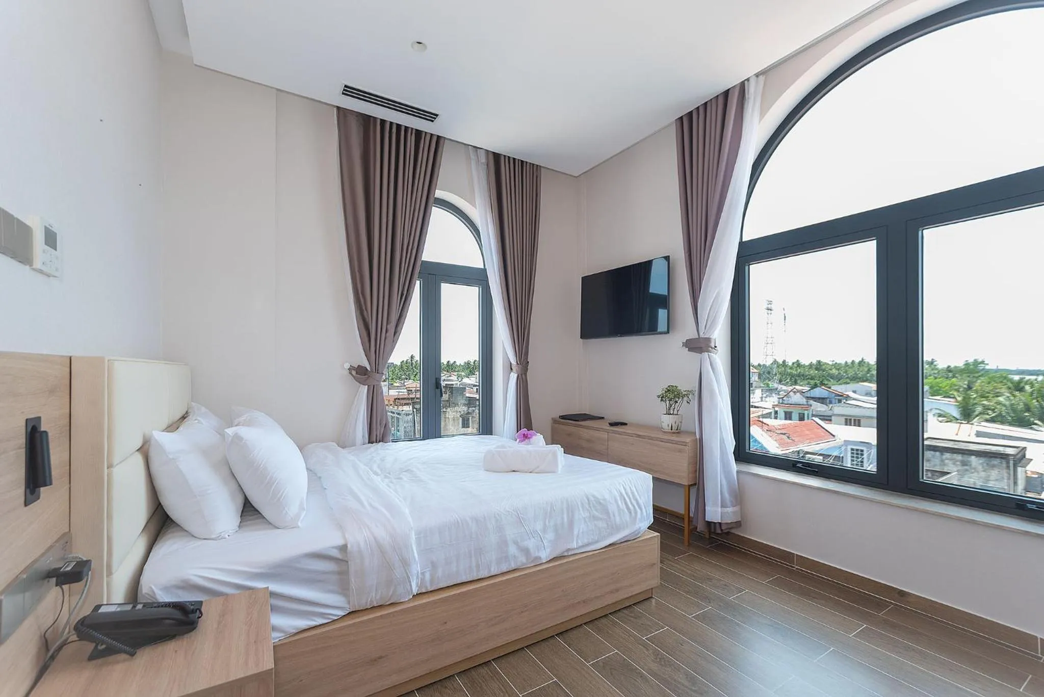 Bed in Bamboo Riverside Boutique Hotel