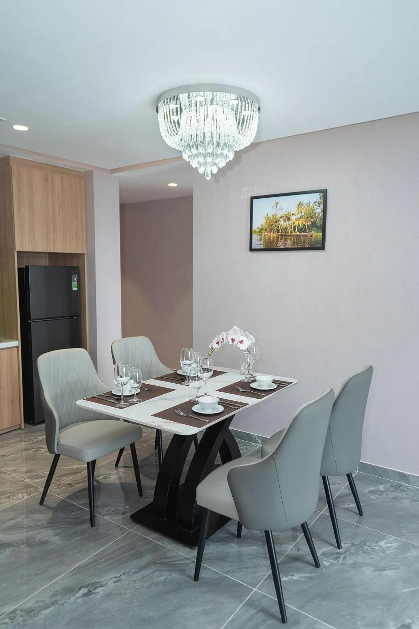 Dining area in Bamboo Riverside Boutique Hotel