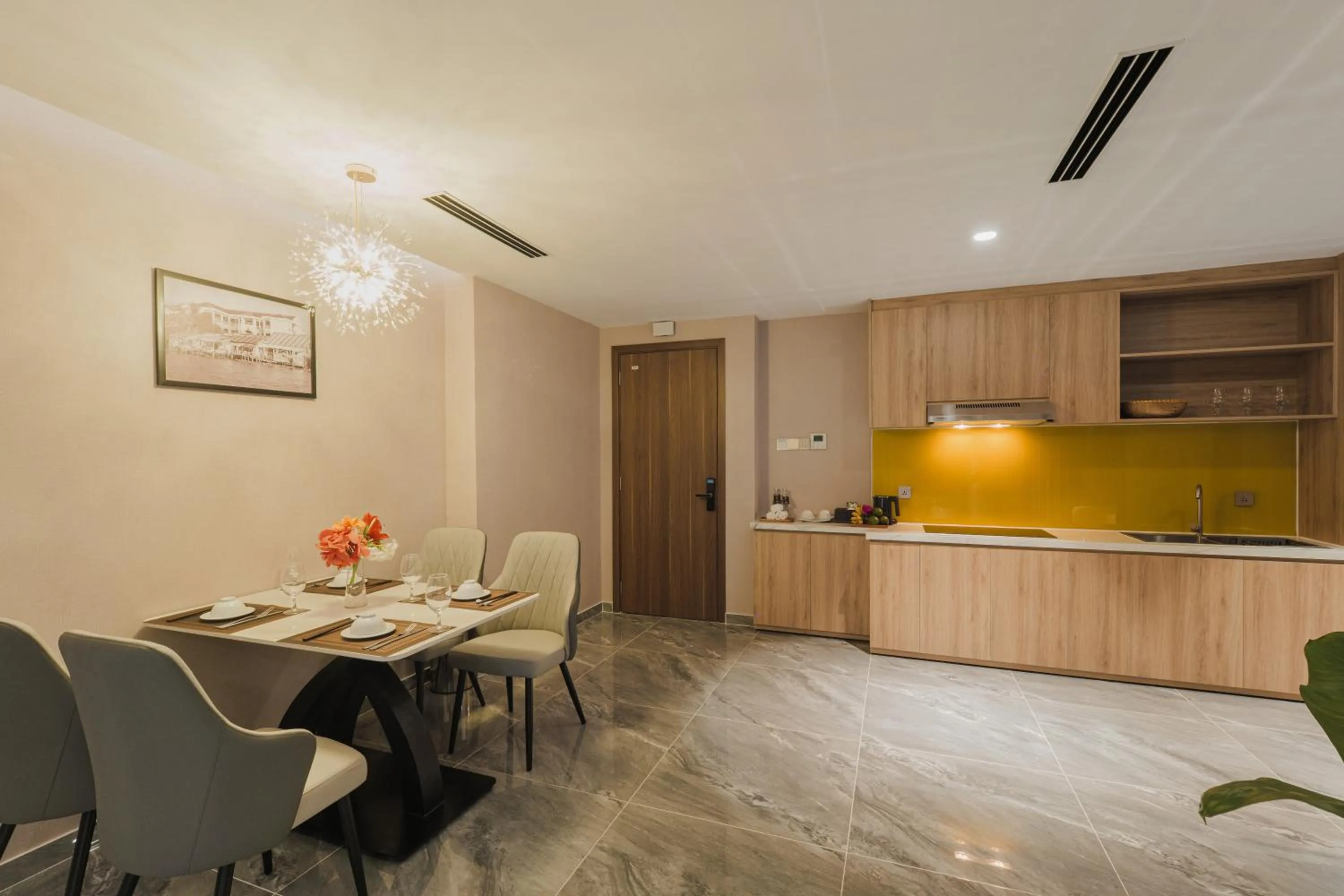 Kitchen or kitchenette in Bamboo Riverside Boutique Hotel