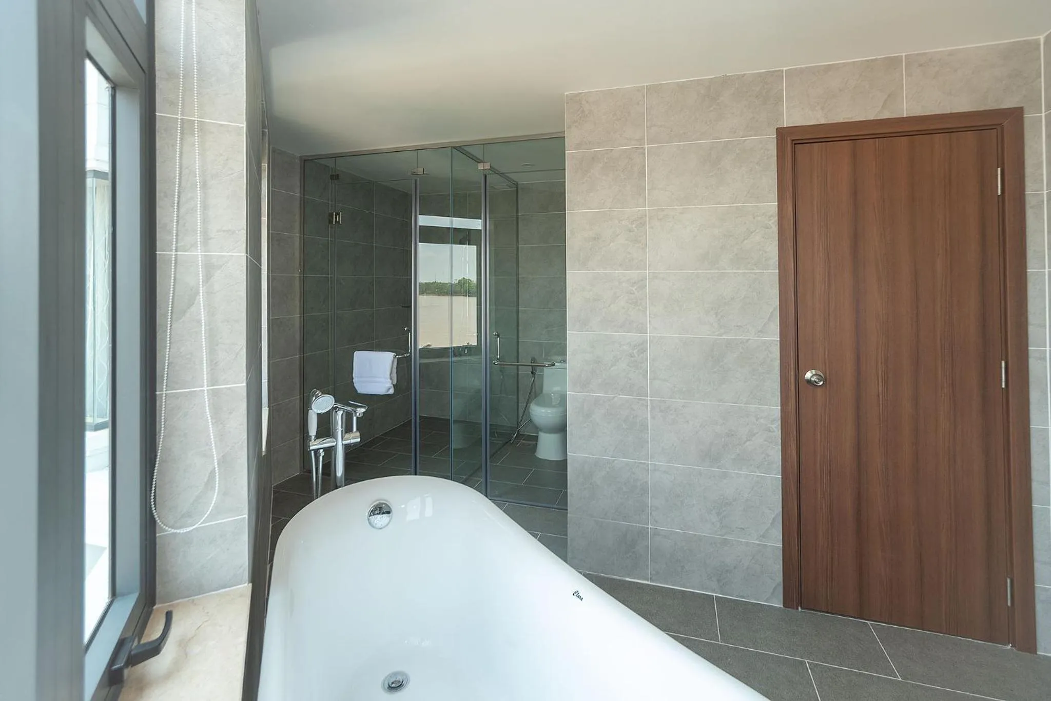 Shower in Bamboo Riverside Boutique Hotel