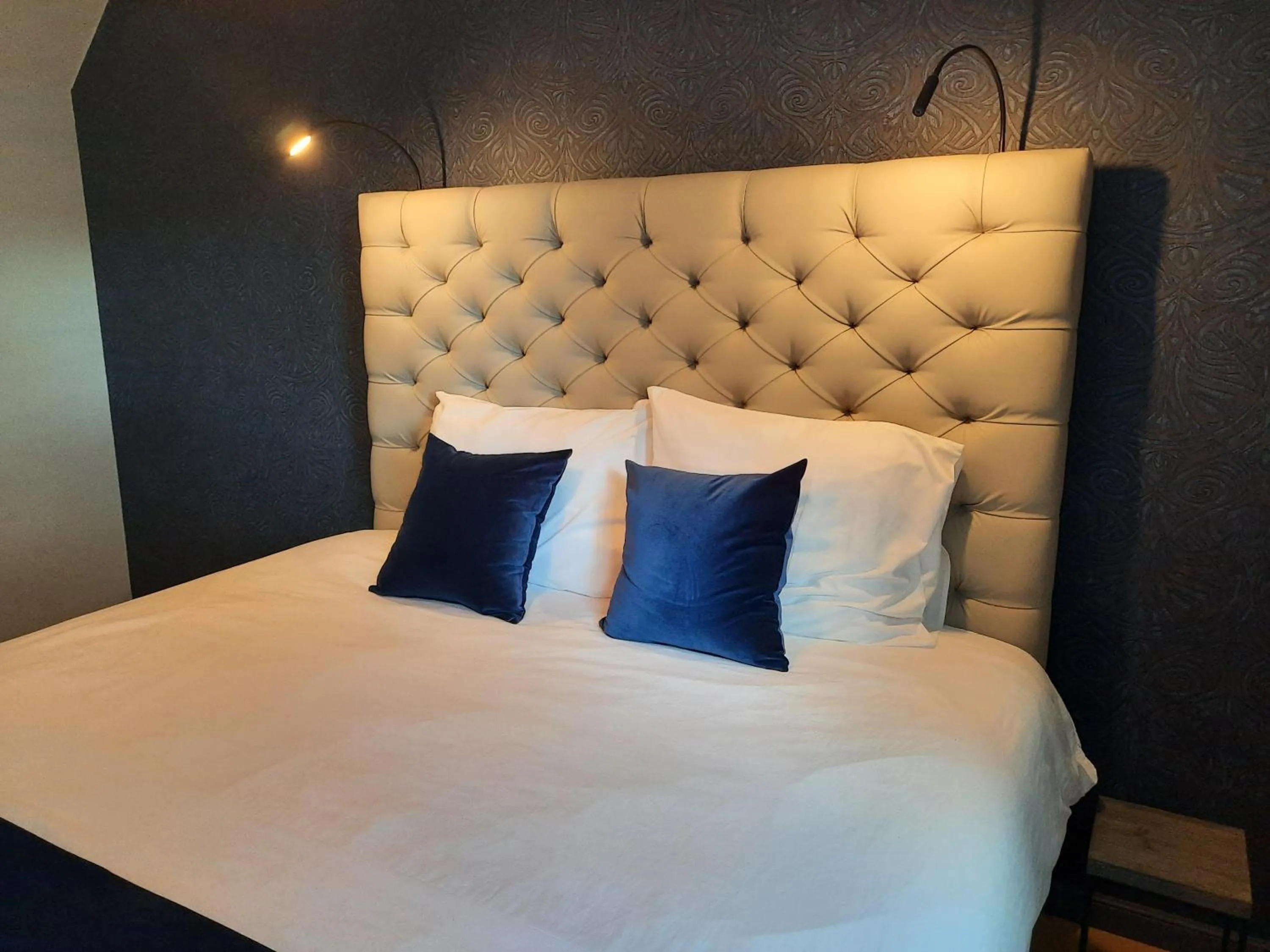 Bed in B&B Scheldekant