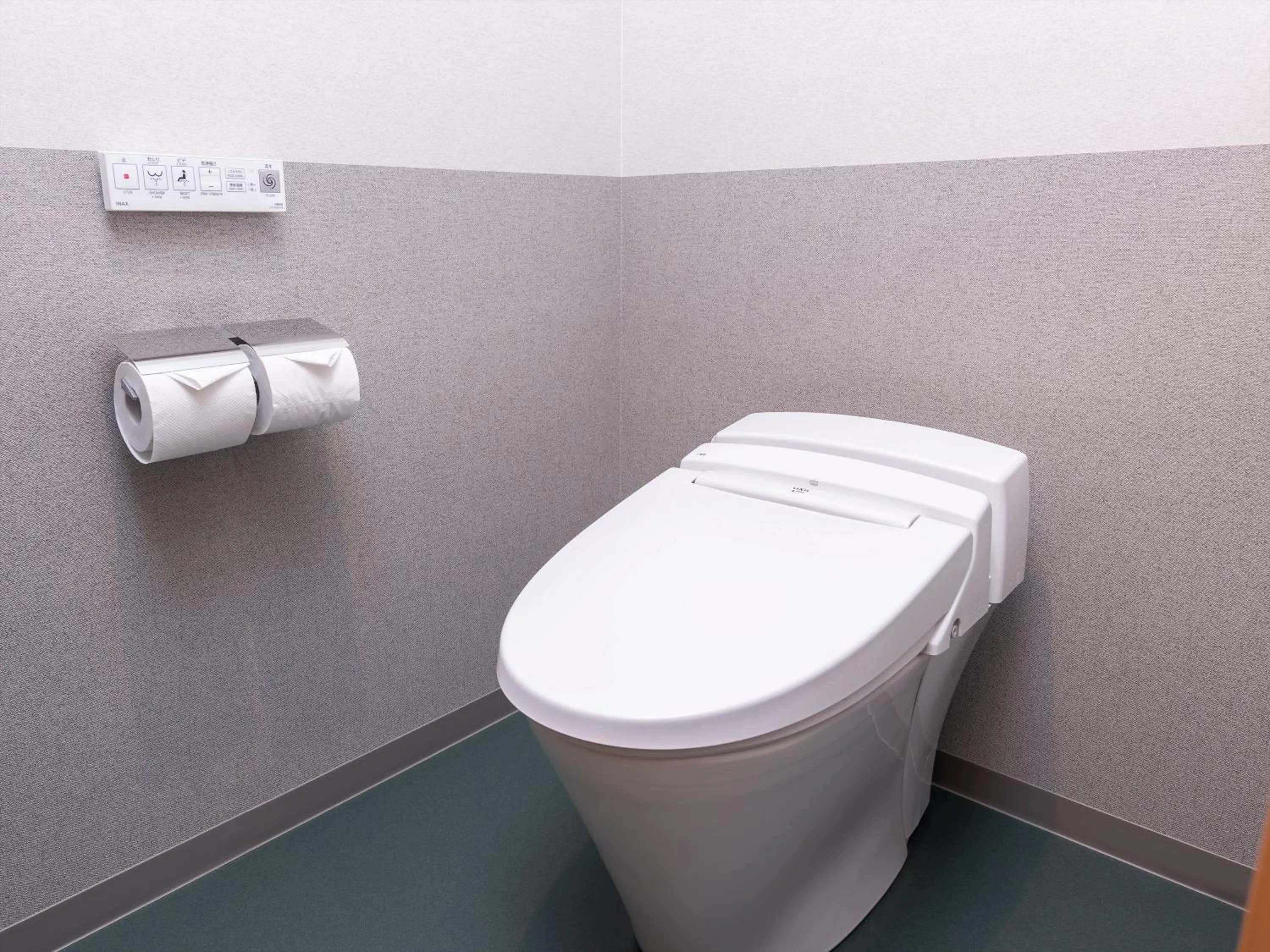 Toilet in HANARE by Tokyu Stay Kyoto Sanjo