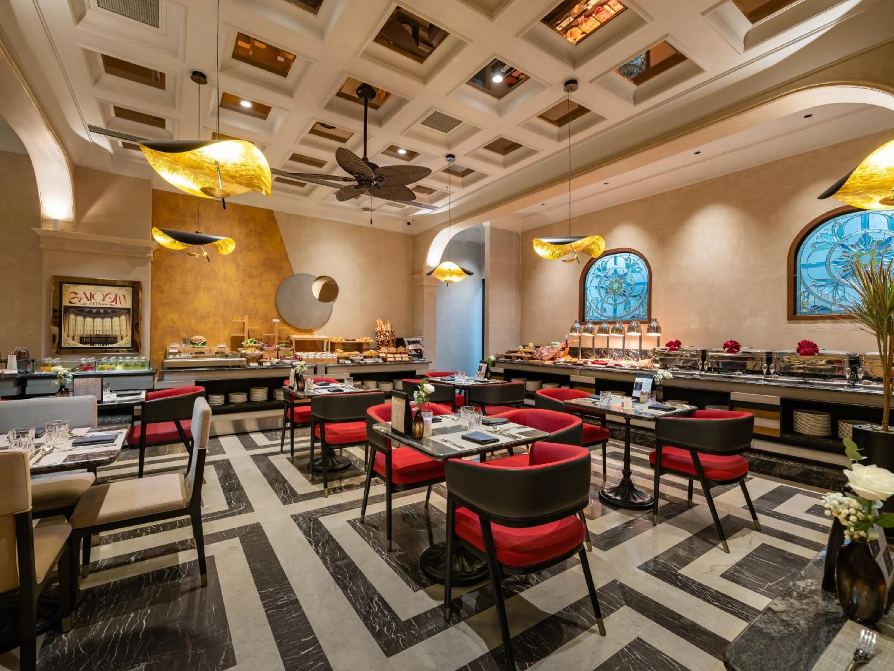 Restaurant/places to eat in GRAND HOTEL du LAC Boutique Saigon