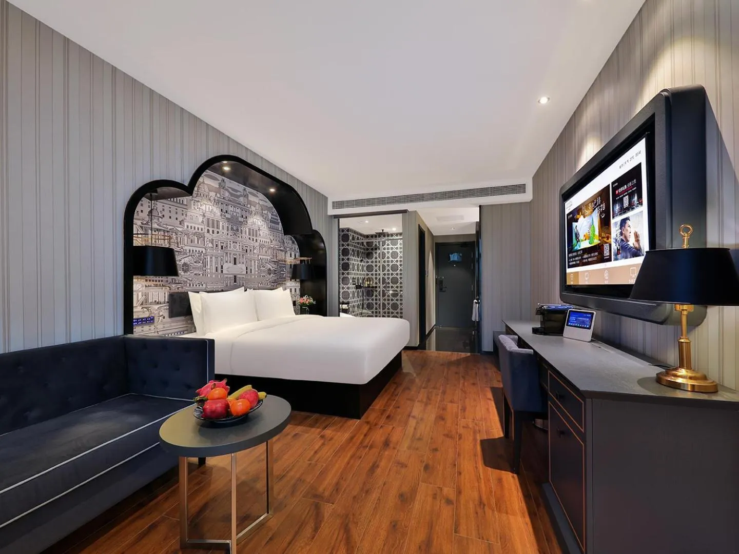 Photo of the whole room, Bed in Crystal Orange Hotel Shanghai University Dachang