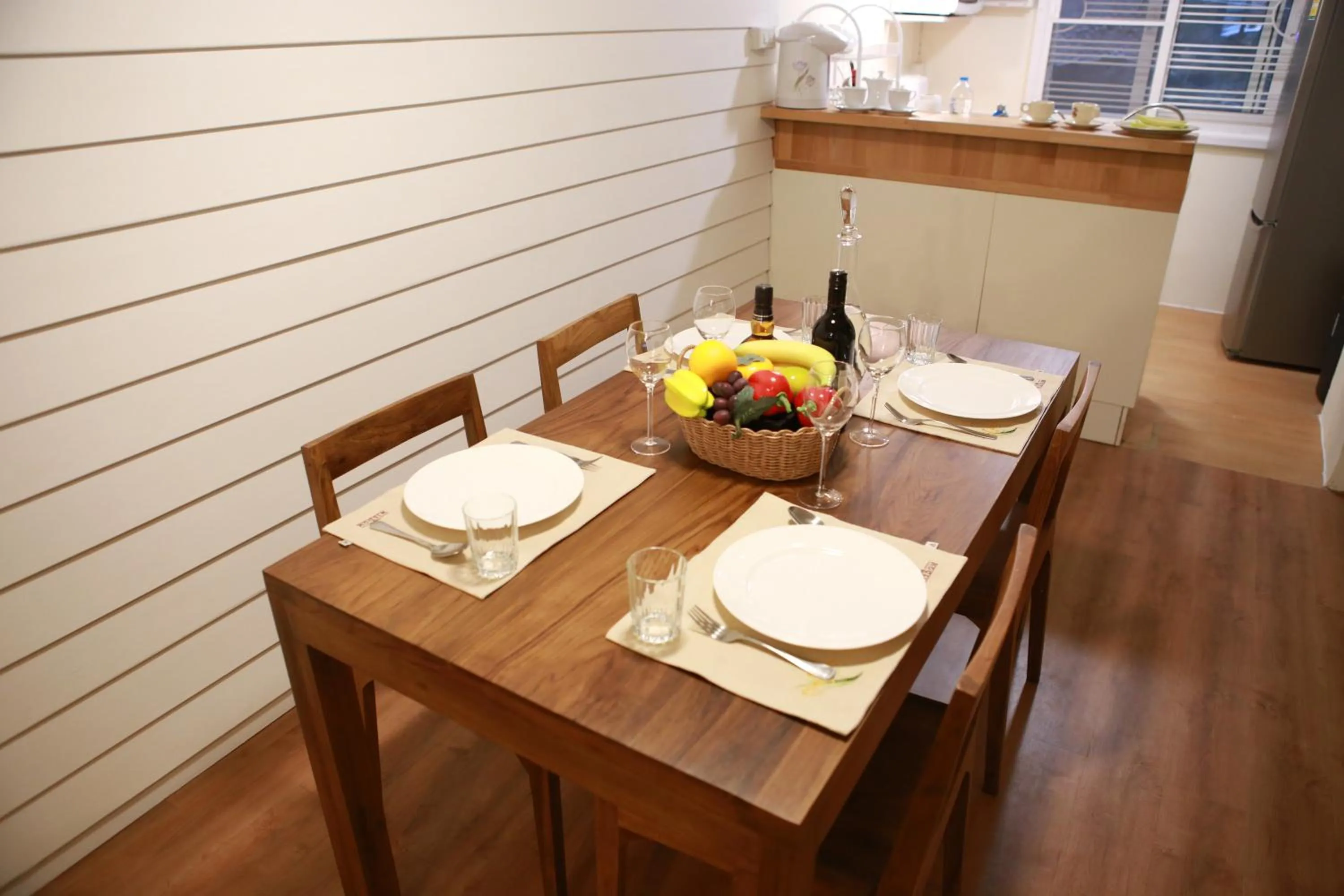 Communal kitchen, Dining Area in Tini Kati Hostel