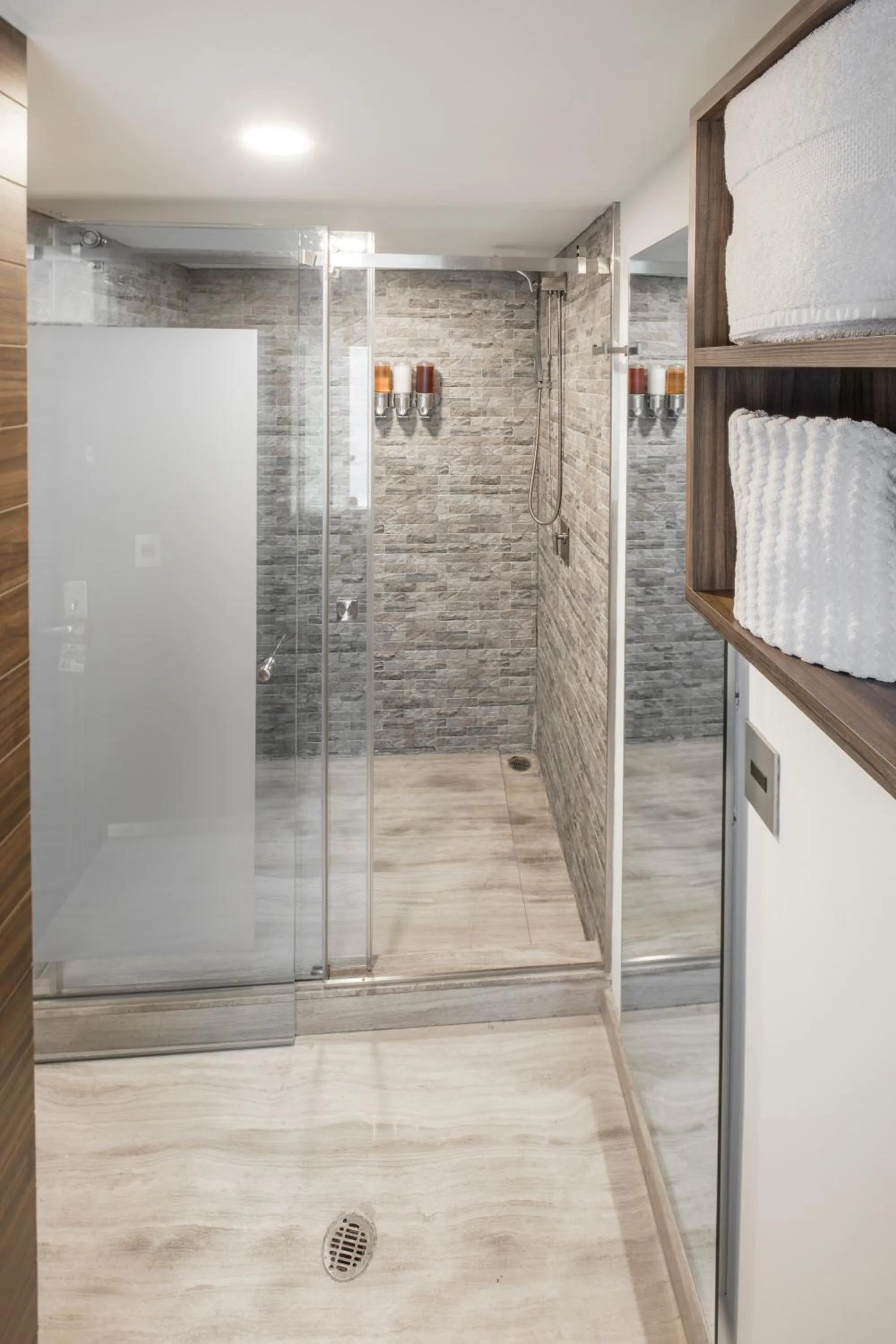 Bathroom in Flow Condesa - Adults Only