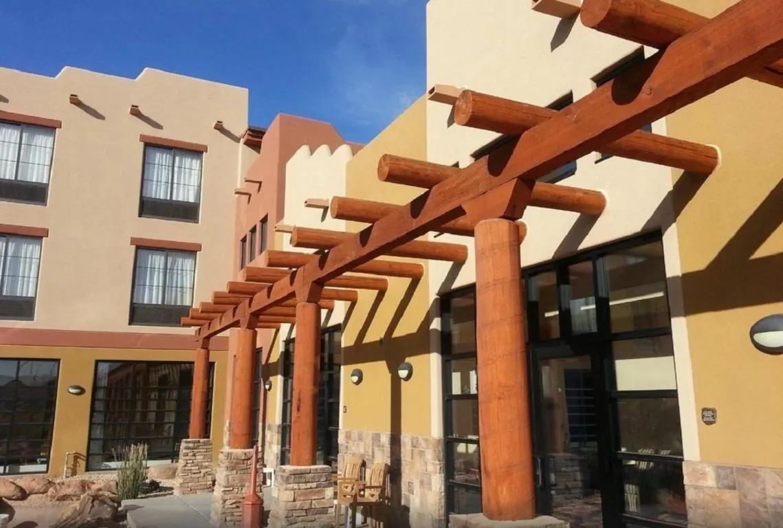 Property building in Moenkopi Legacy Inn & Suites