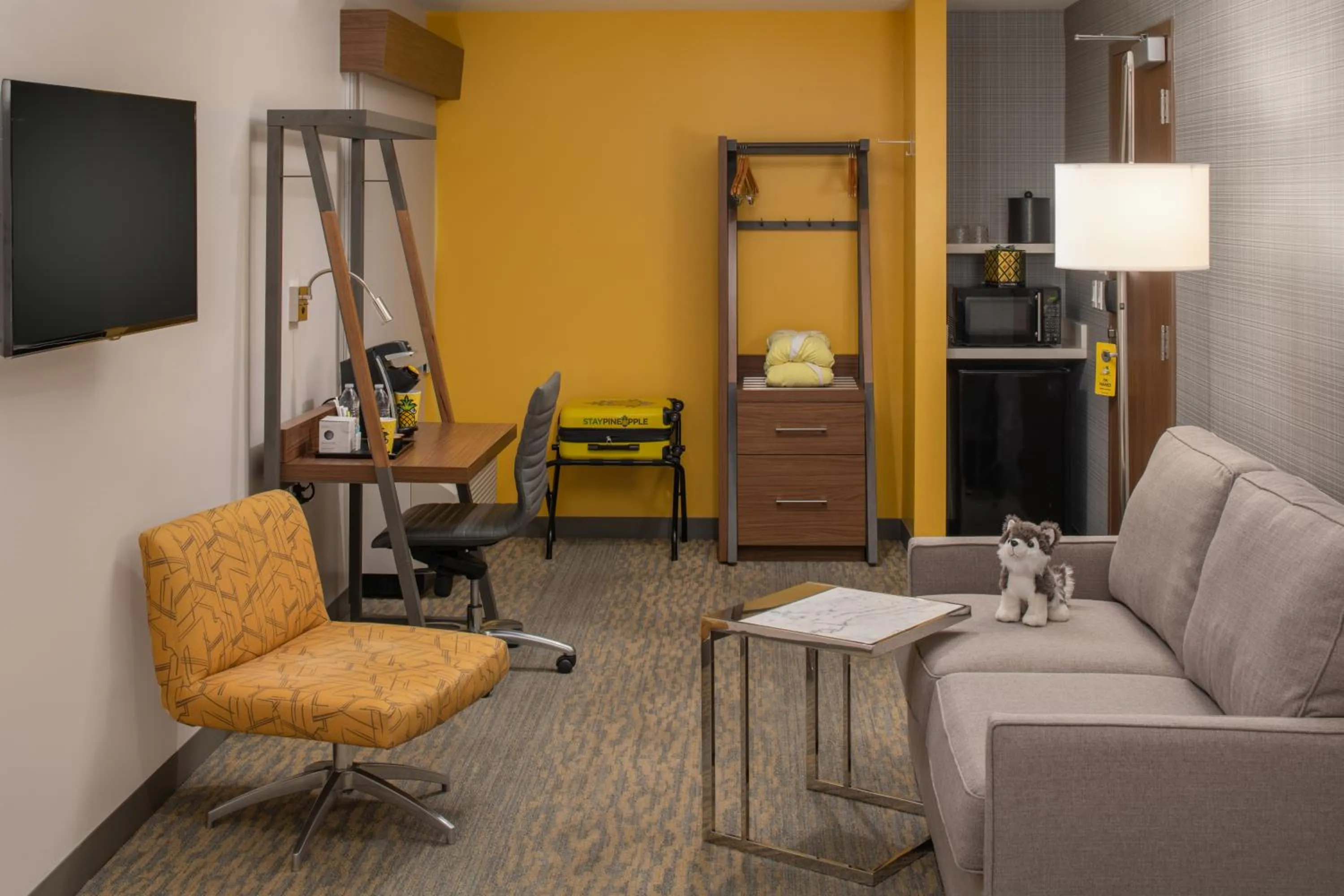 TV and multimedia in Staypineapple, Hotel Z, Gaslamp San Diego