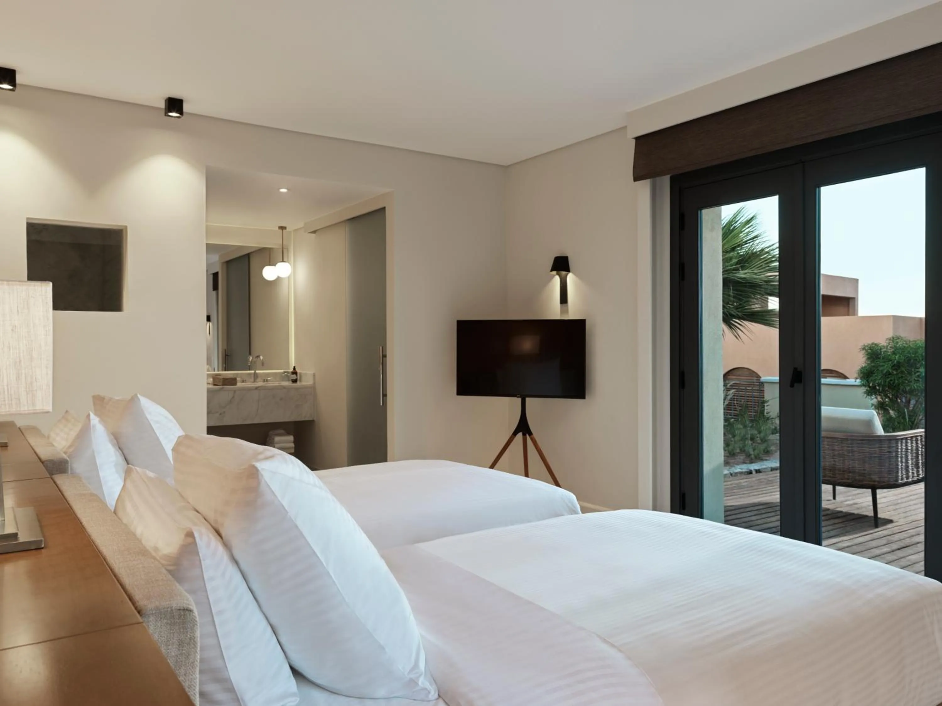 Photo of the whole room, Bed in The Chedi El Gouna