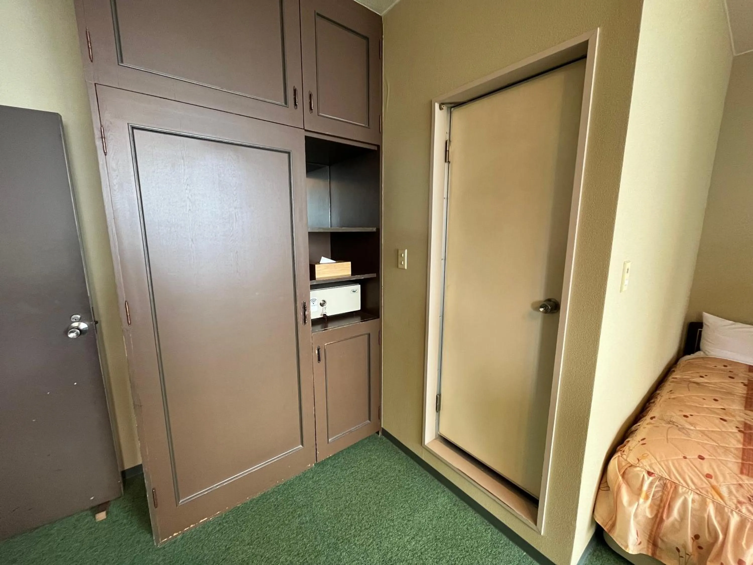 Bedroom, Bed in Sapporo's Secret Onsen Sanctuary Marukoma Onsen Ryokan