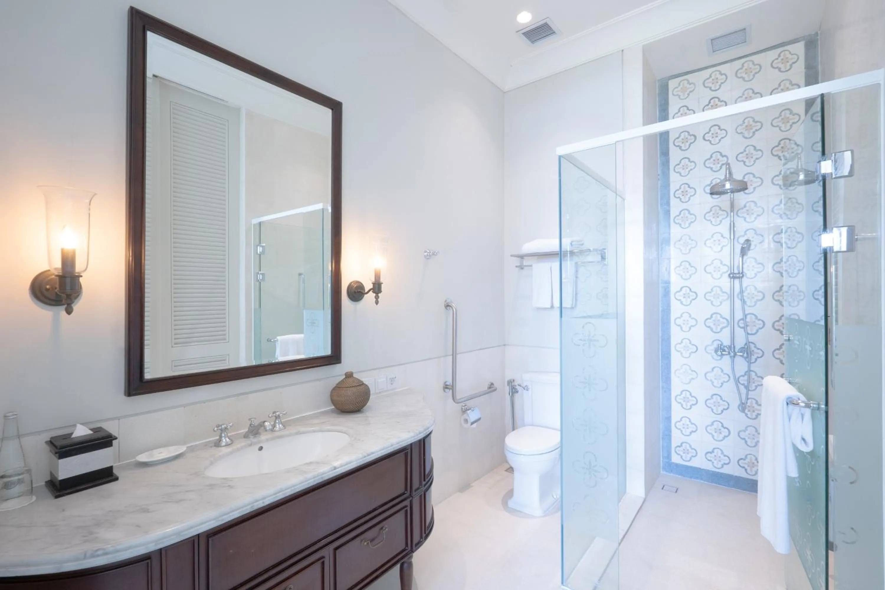 Photo of the whole room in Rumah Luwih Bali by IHG