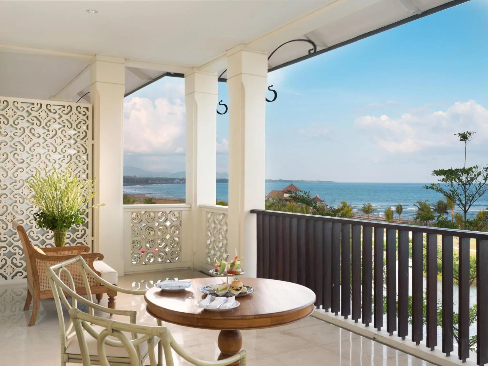 Photo of the whole room in Rumah Luwih Bali by IHG