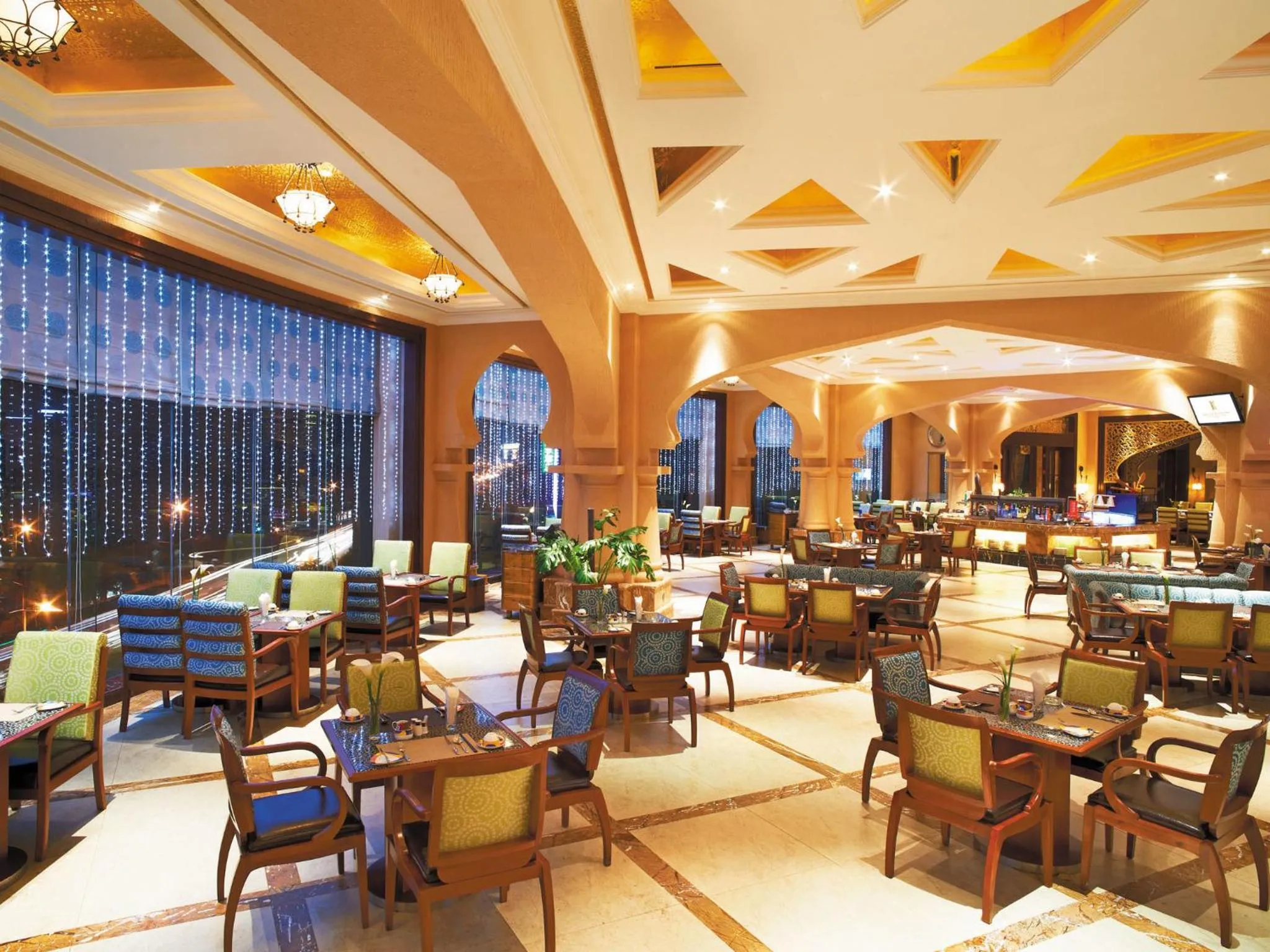 Restaurant/places to eat in Optics Valley Kingdom Plaza Wuhan