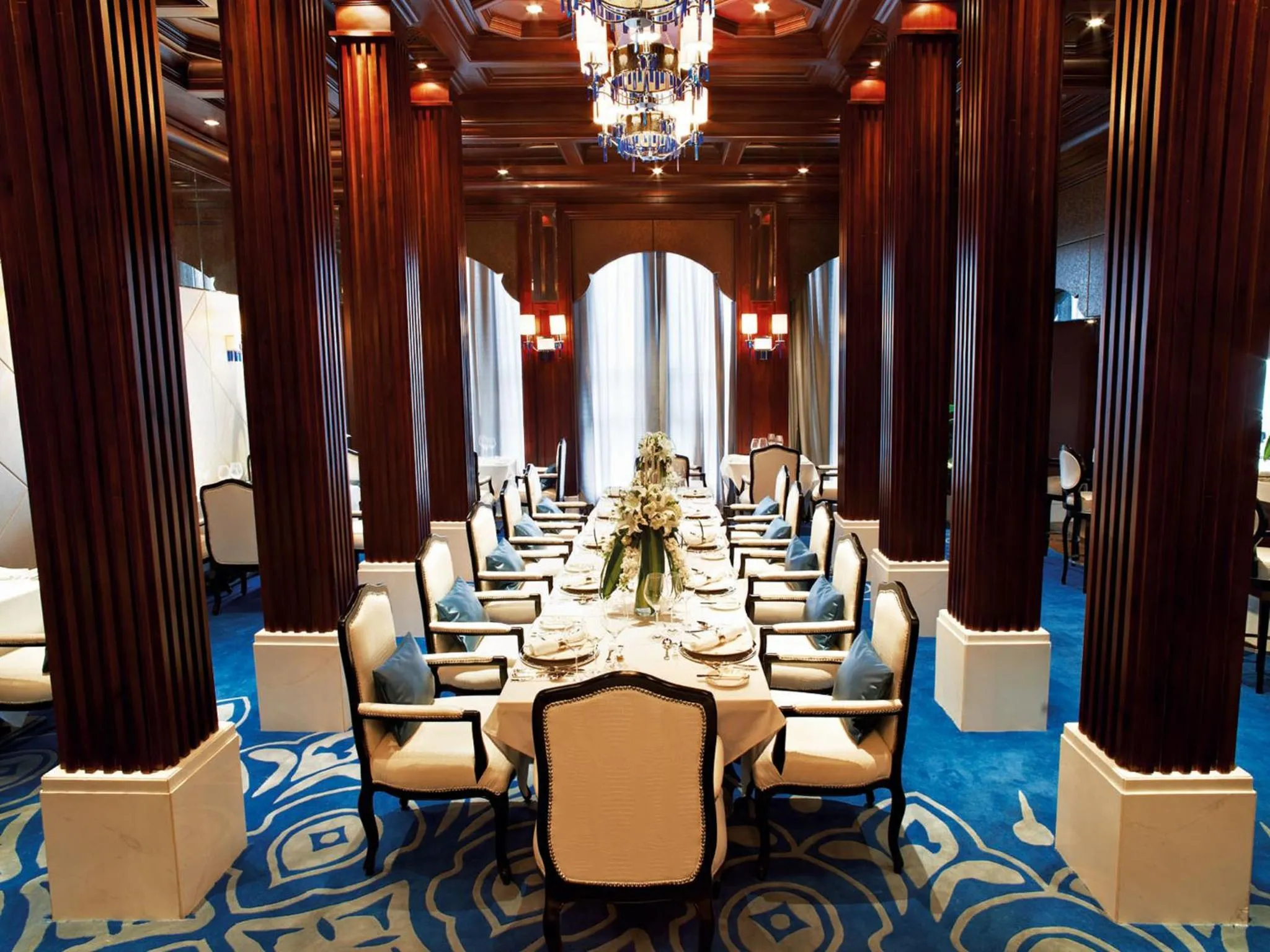 Restaurant/places to eat in Optics Valley Kingdom Plaza Wuhan