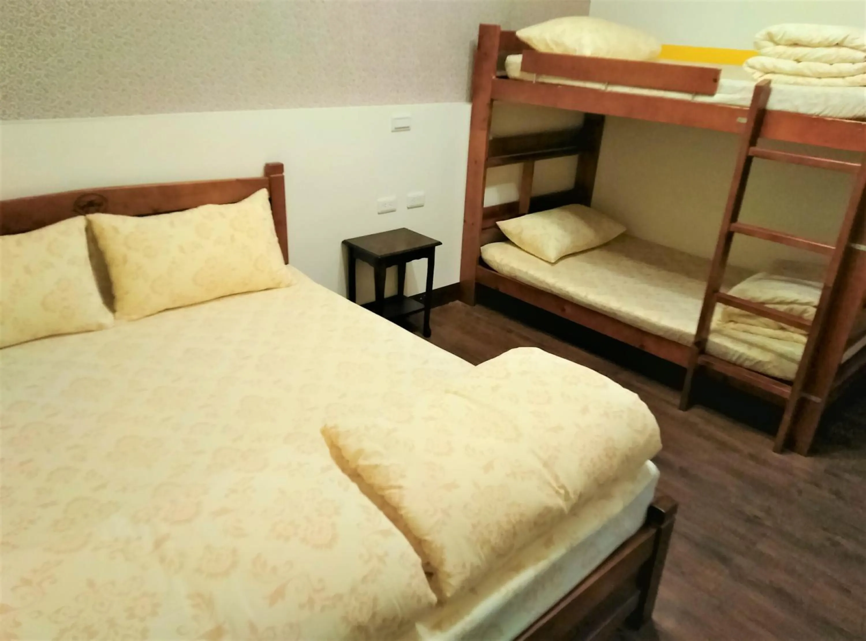 bunk bed, Bed in Hualien HOLO Hostel