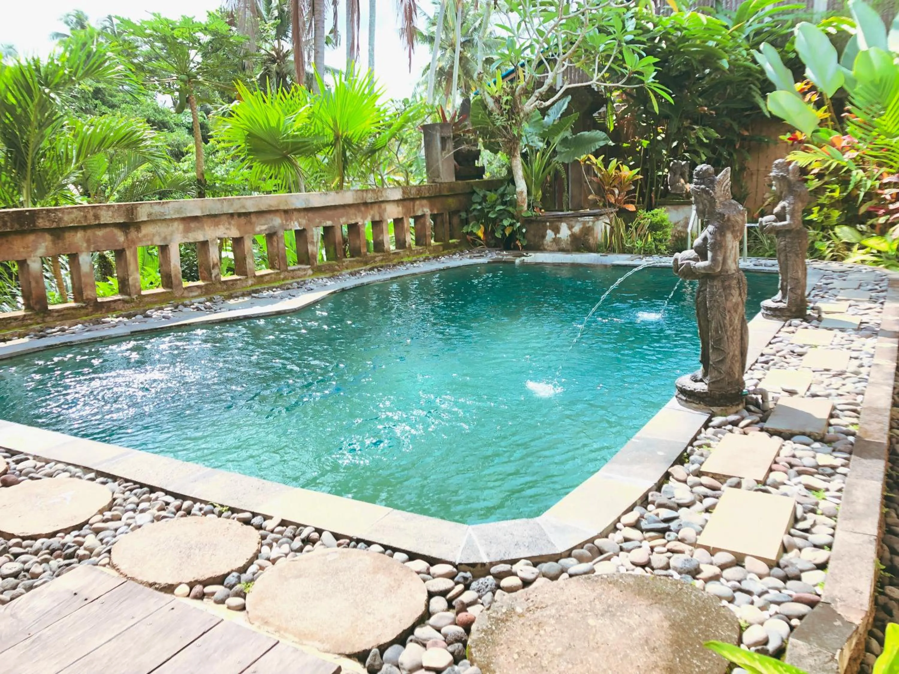 Swimming pool in Villa JJ and Spa Ubud