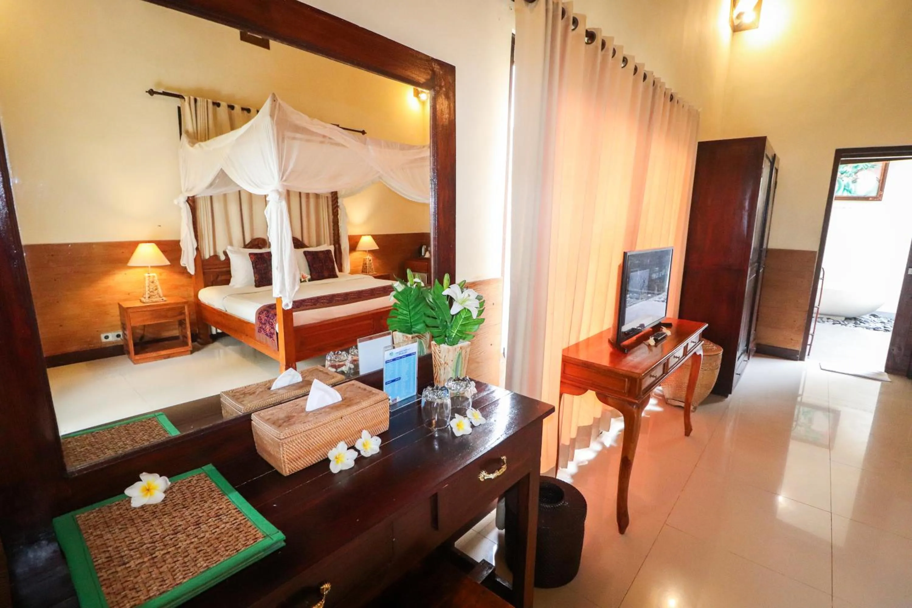 hair dryier, Bed in Villa JJ and Spa Ubud