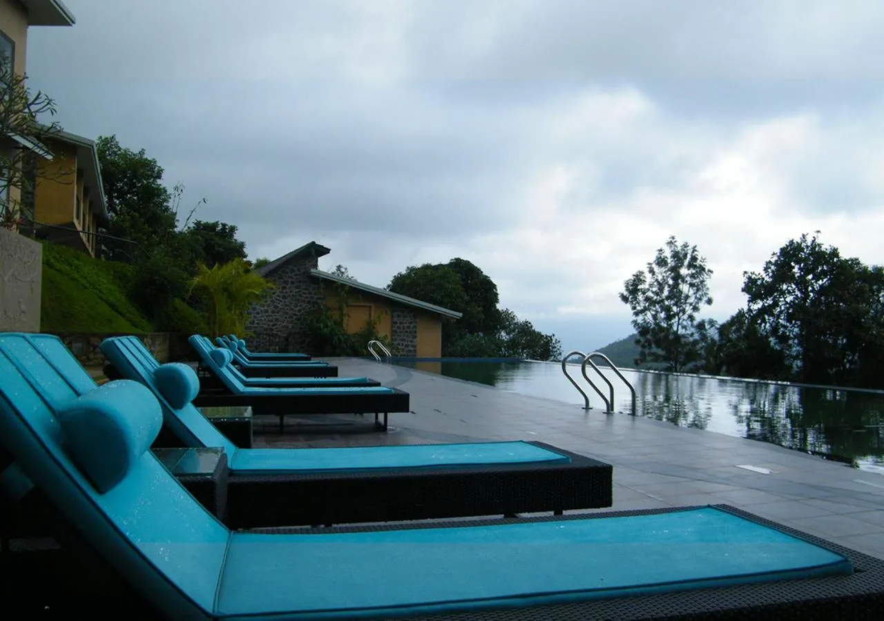 Swimming pool in Poetree Thekkady