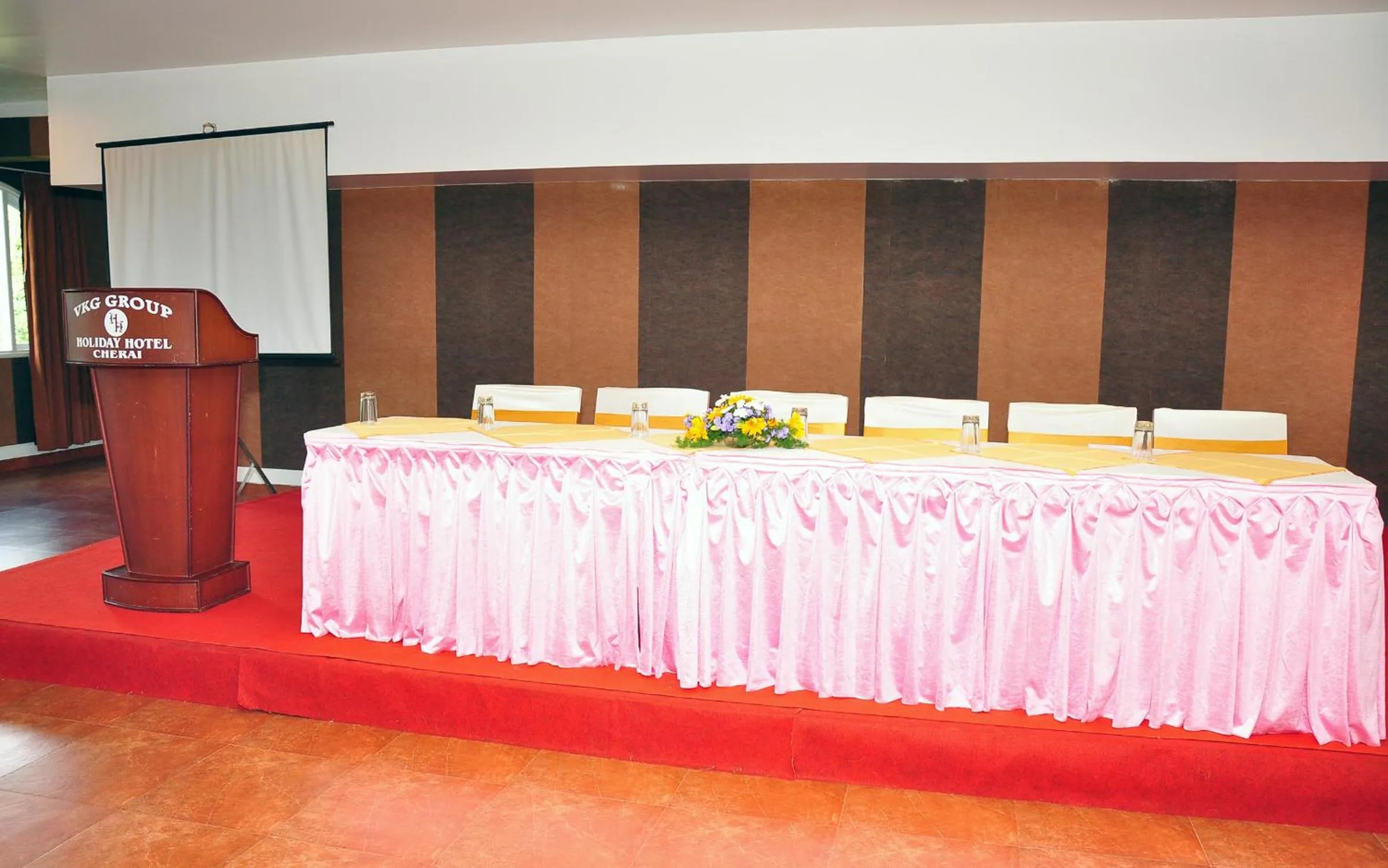 Meeting/conference room in Holiday Hotel