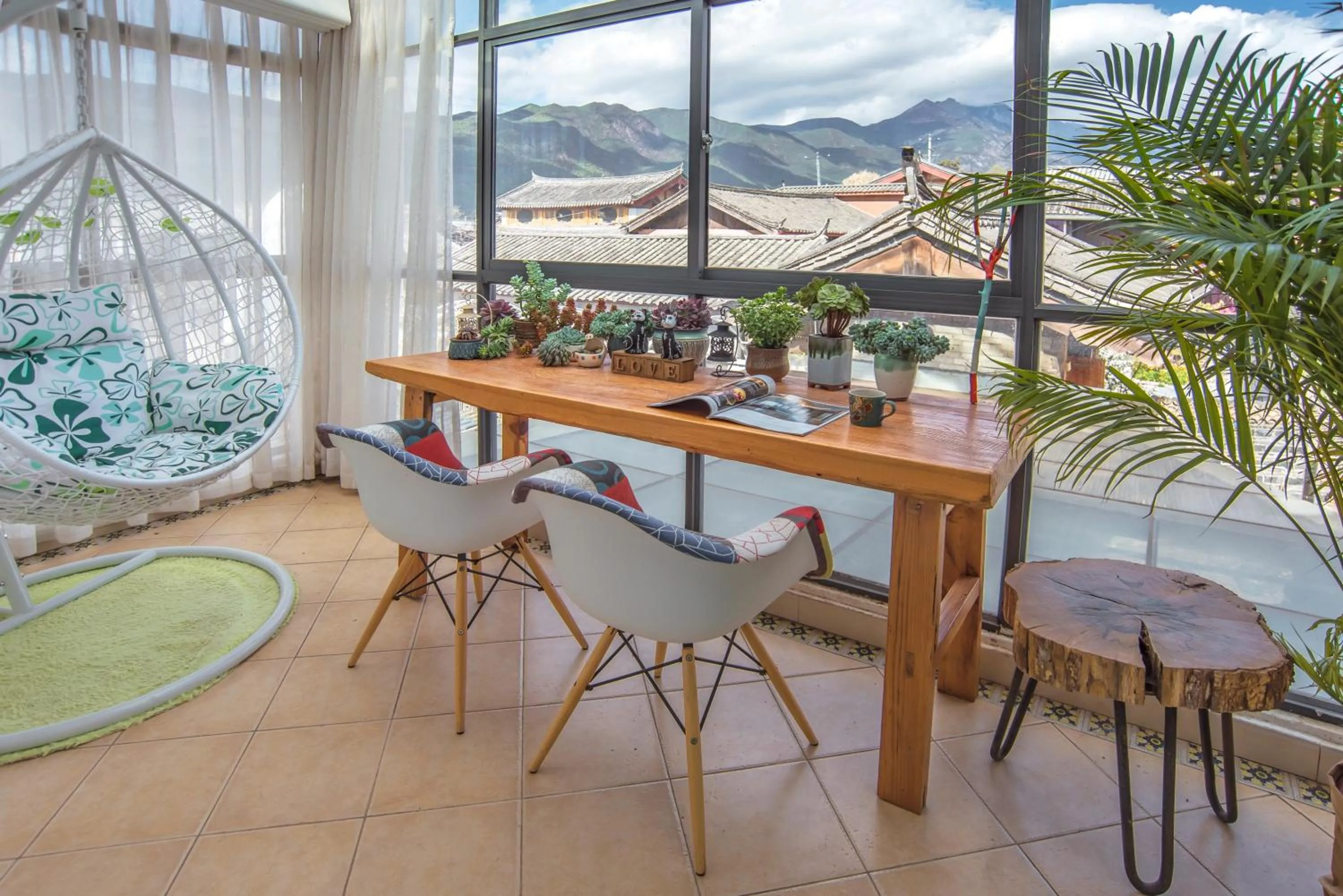 Balcony/Terrace in Baisha Flamingo Hotel
