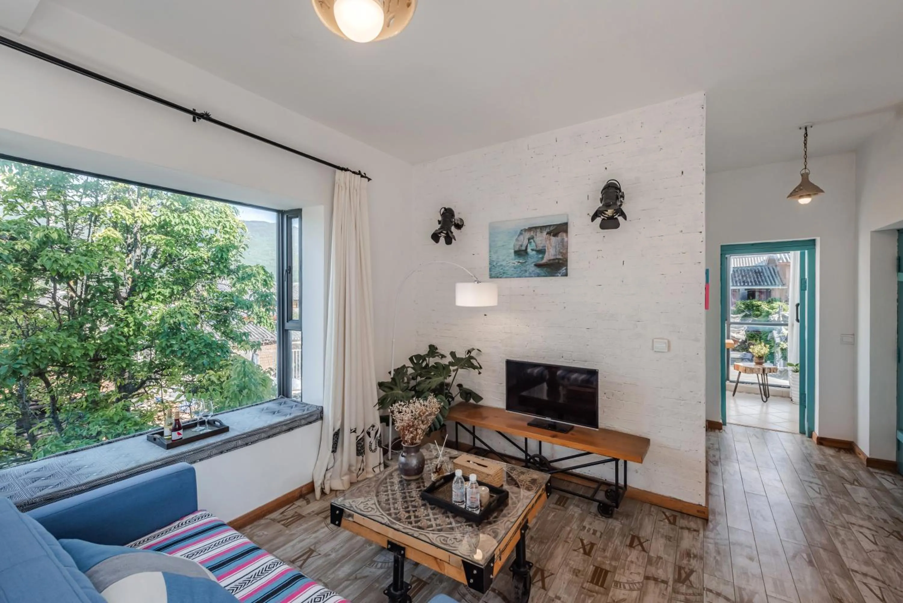 Baisha Flamingo Hotel