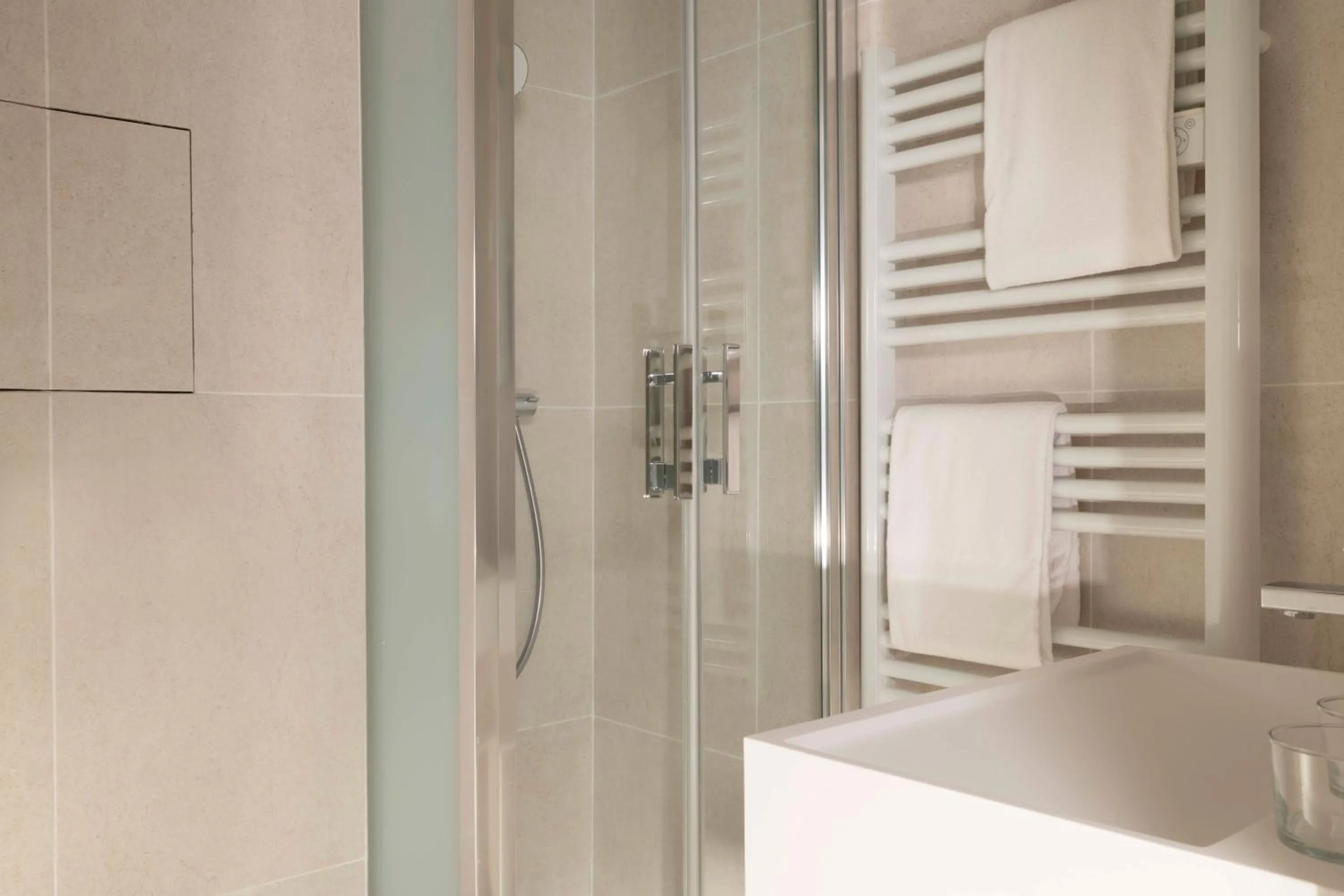 Shower in Seb & Co