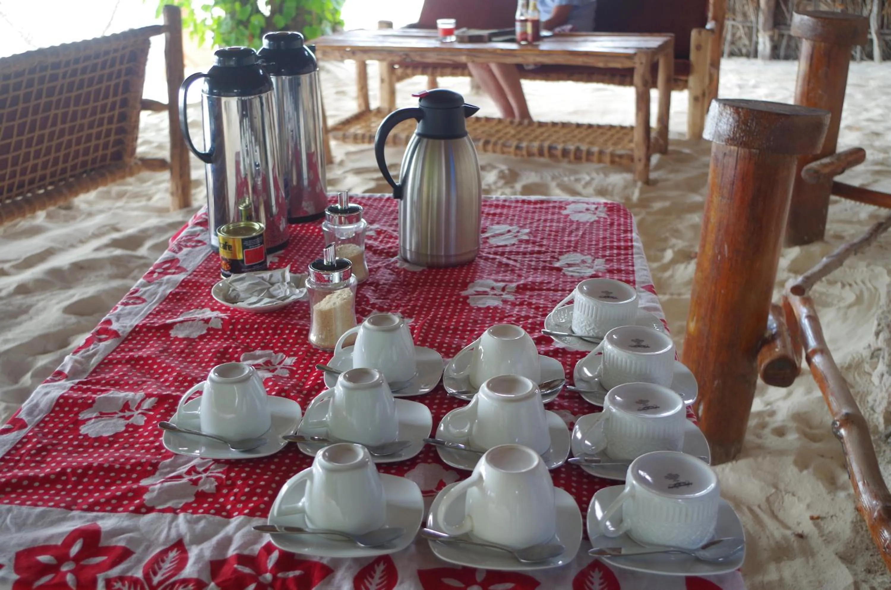 Restaurant/places to eat in Kimte Beach Lodge