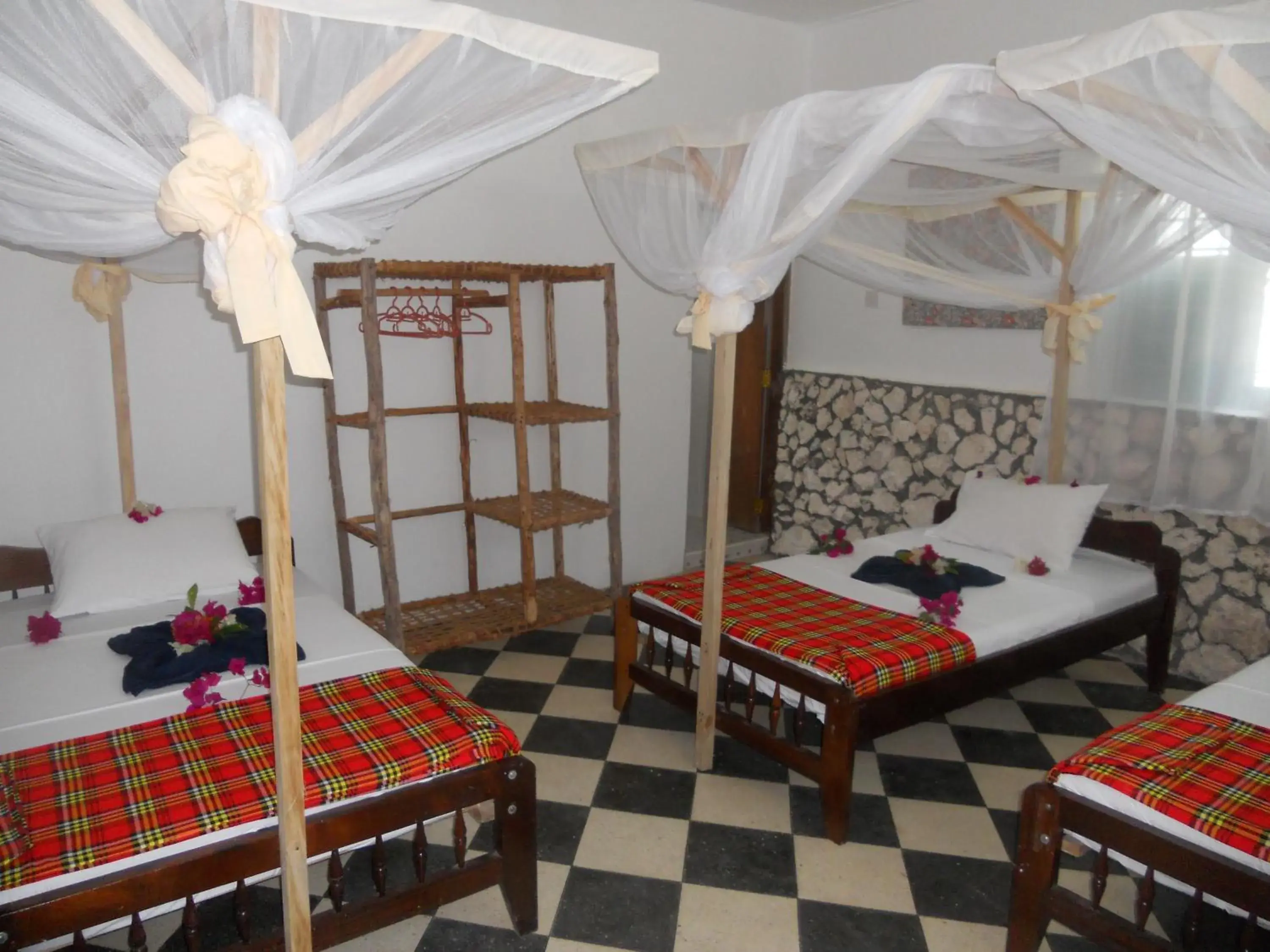 Triple Room in Kimte Beach Lodge Triple Room in Kimte Beach Lodge