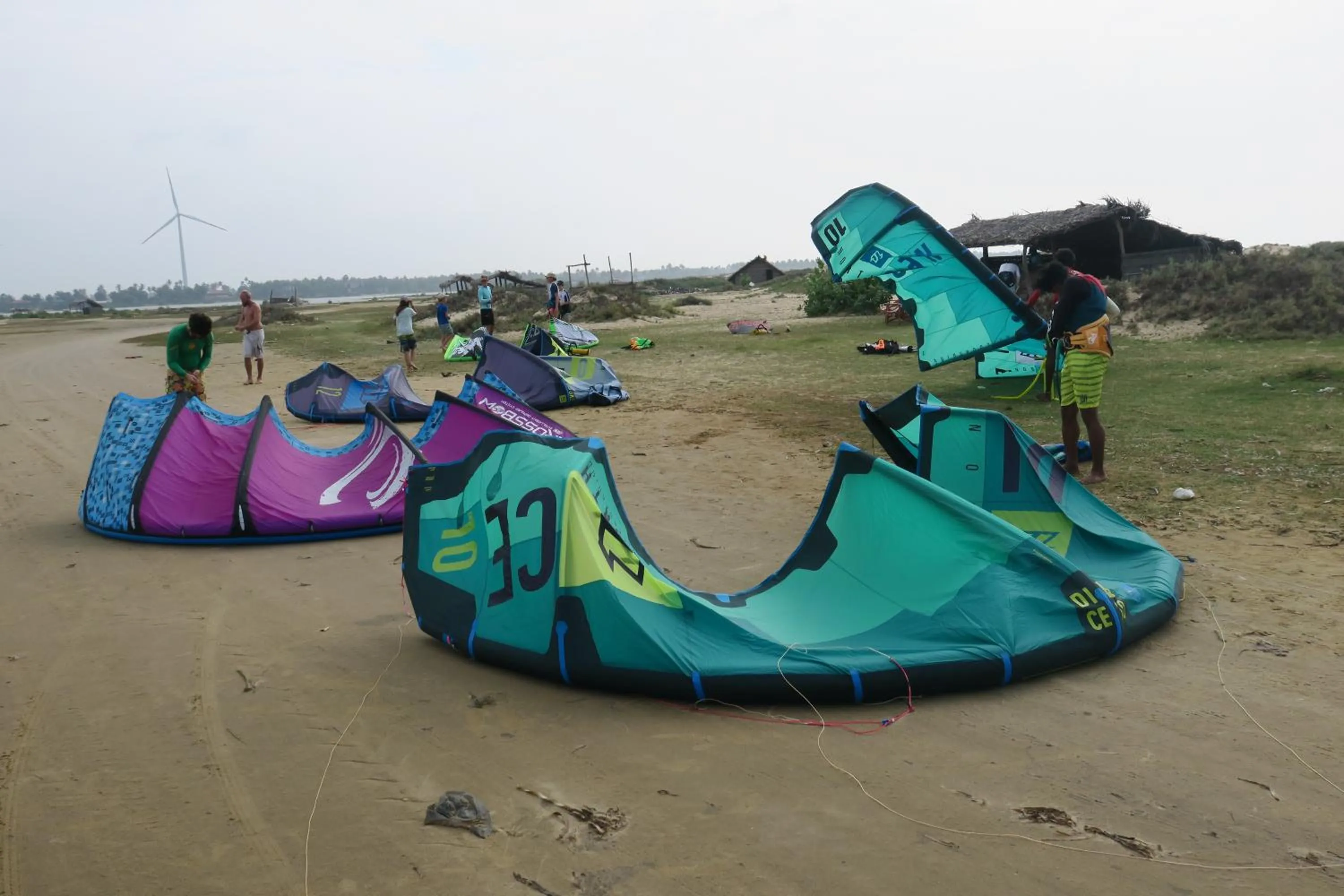 De Silva Wind Resort Kalpitiya - Kitesurfing School Sri Lanka