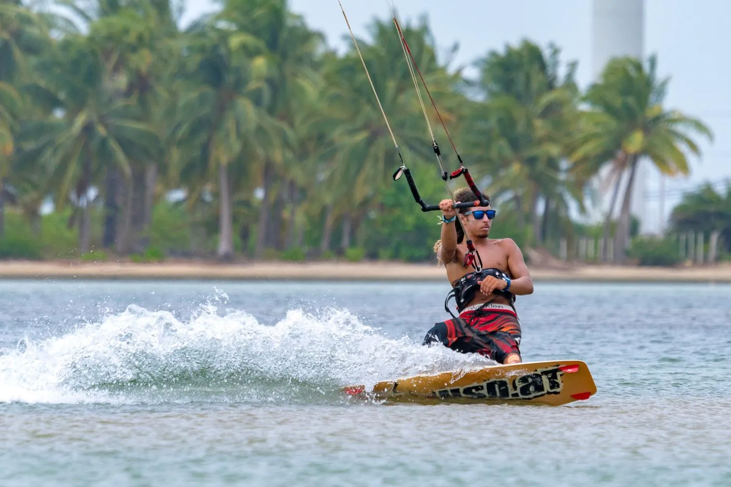 De Silva Wind Resort Kalpitiya - Kitesurfing School Sri Lanka
