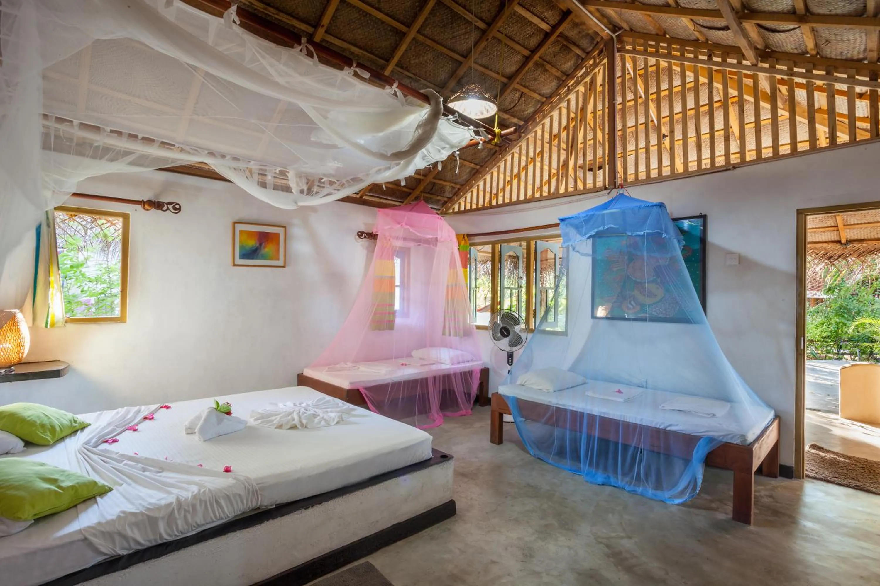 Bed in De Silva Wind Resort Kalpitiya - Kitesurfing School Sri Lanka