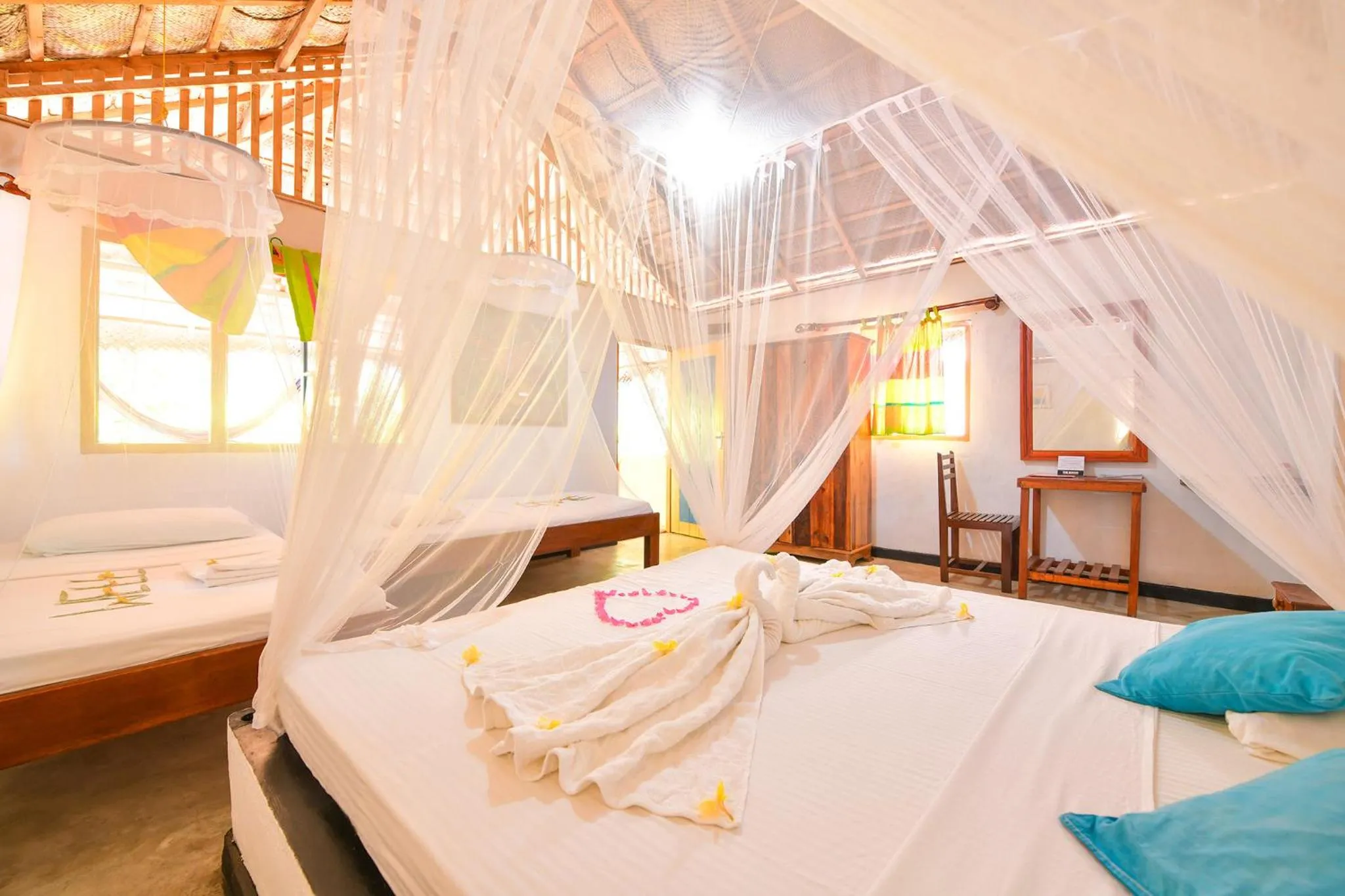 Bed in De Silva Wind Resort Kalpitiya - Kitesurfing School Sri Lanka