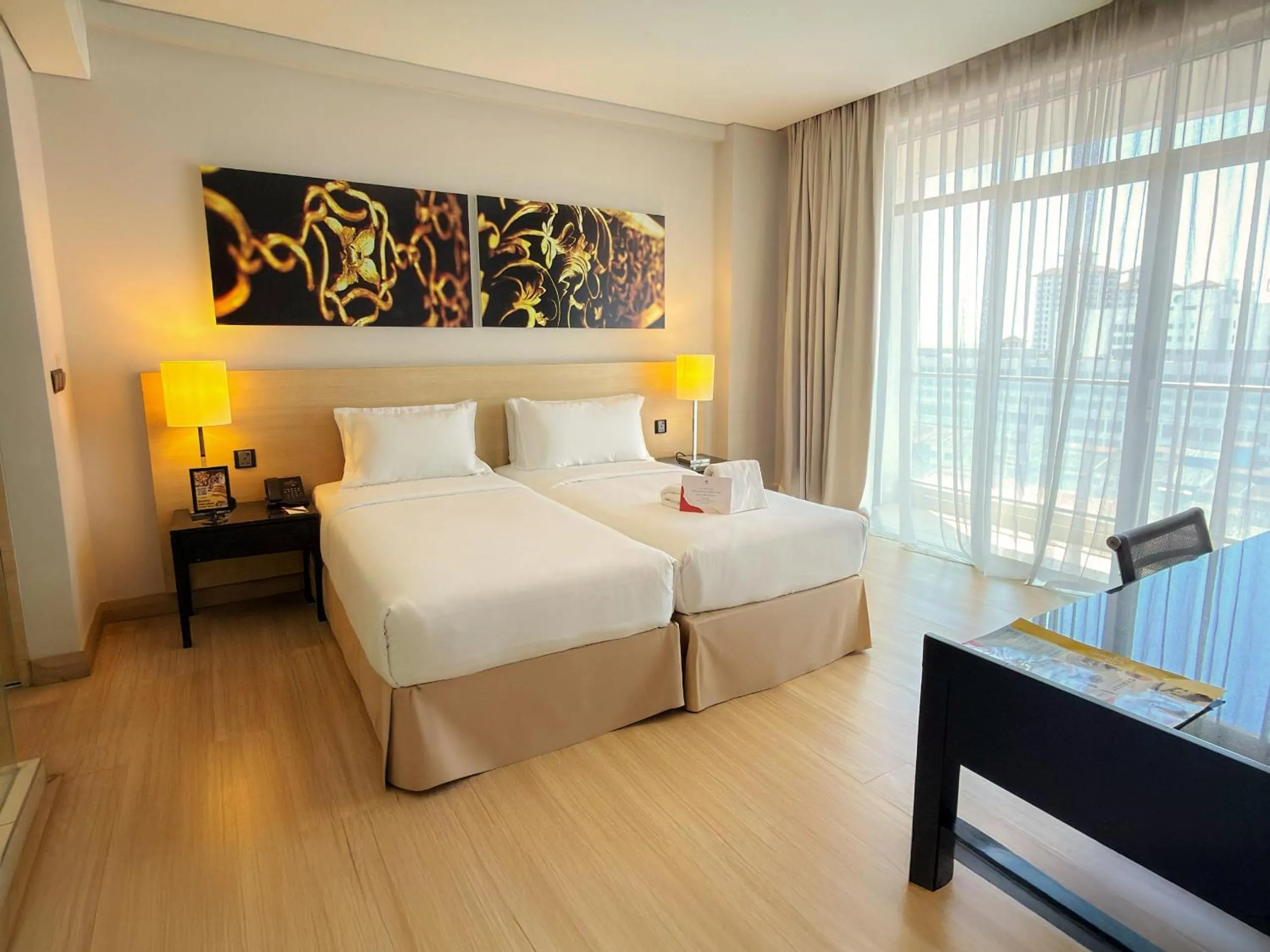 Bed in ASIA MELAKA HOTEL managed by The Straits Hotel & Suites 马六甲亚逸酒店