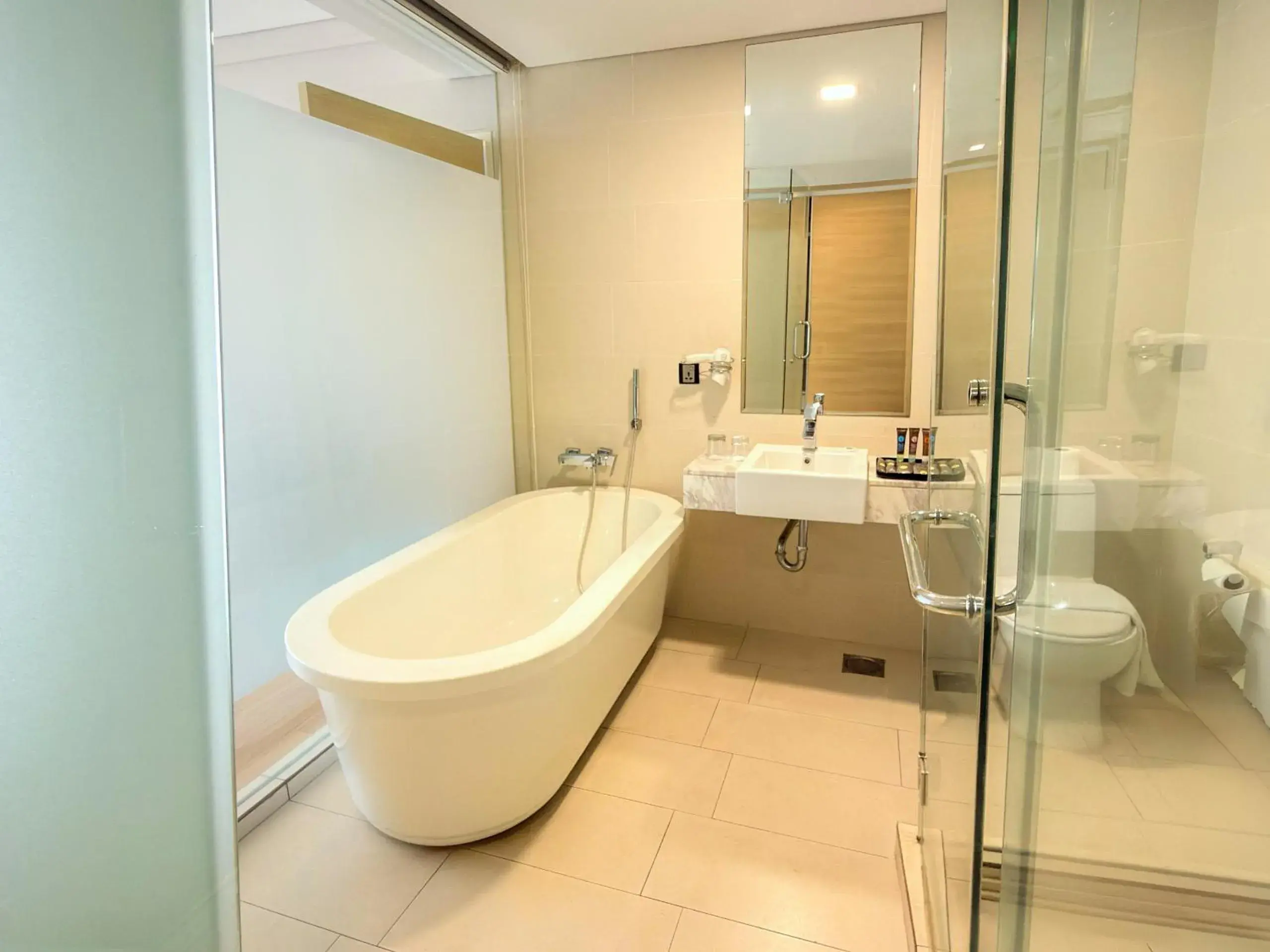 Suite Twin Bedroom in ASIA MELAKA HOTEL managed by The Straits Hotel & Suites 马六甲亚逸酒店 Suite Twin Bedroom in ASIA MELAKA HOTEL managed by The Straits Hotel & Suites 马六甲亚逸酒店