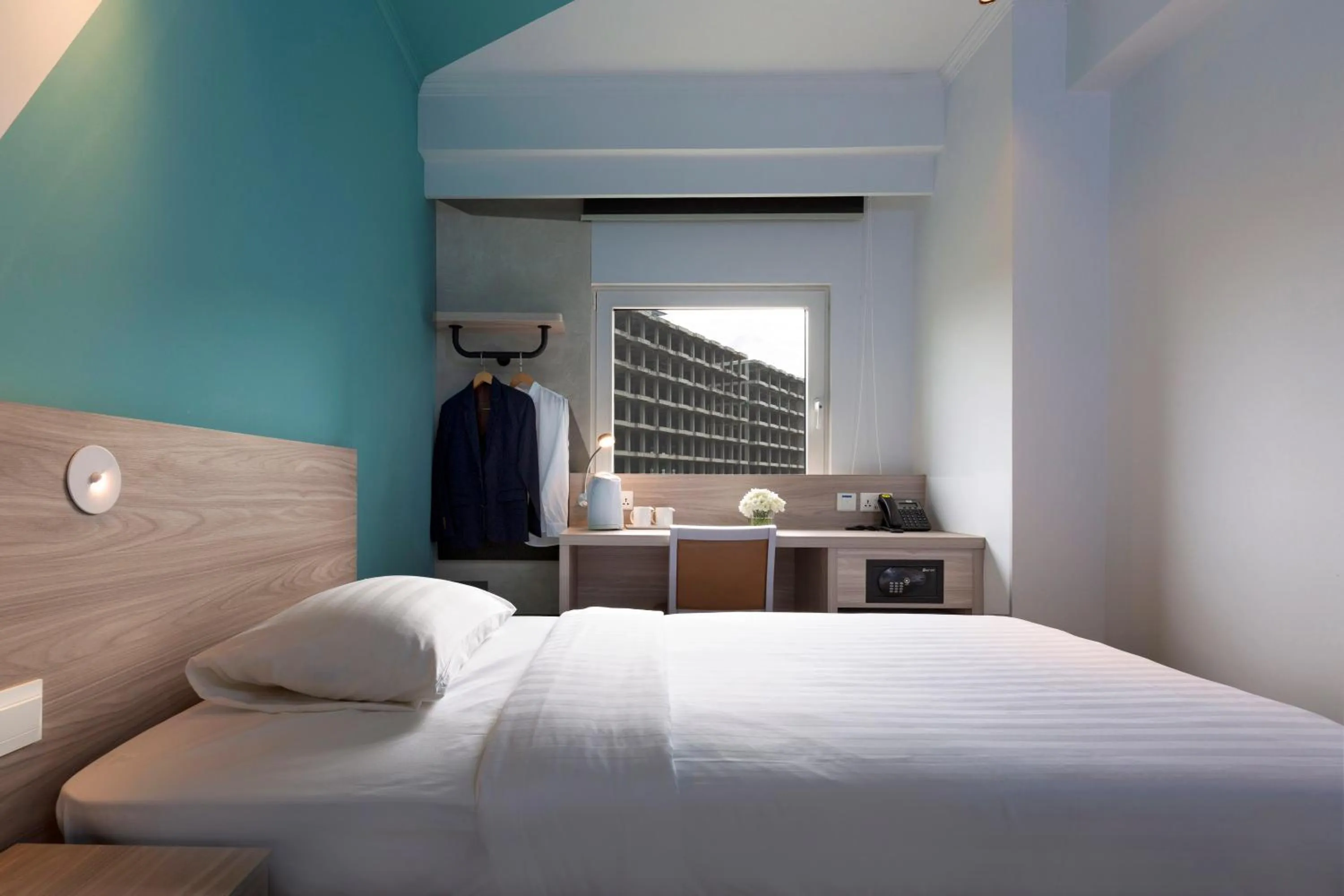 Bed in ibis budget Phnom Penh Riverside