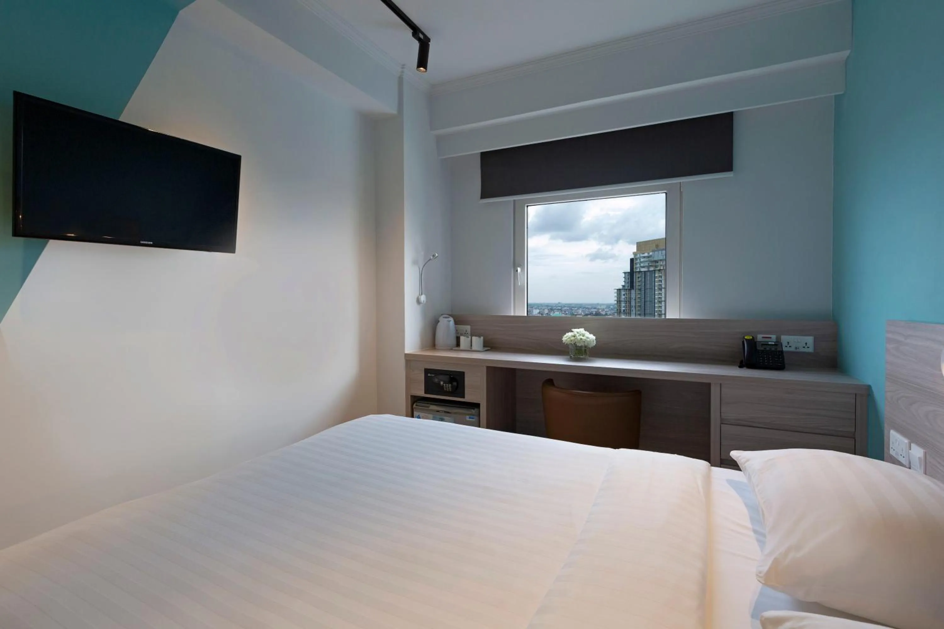 Bed in ibis budget Phnom Penh Riverside