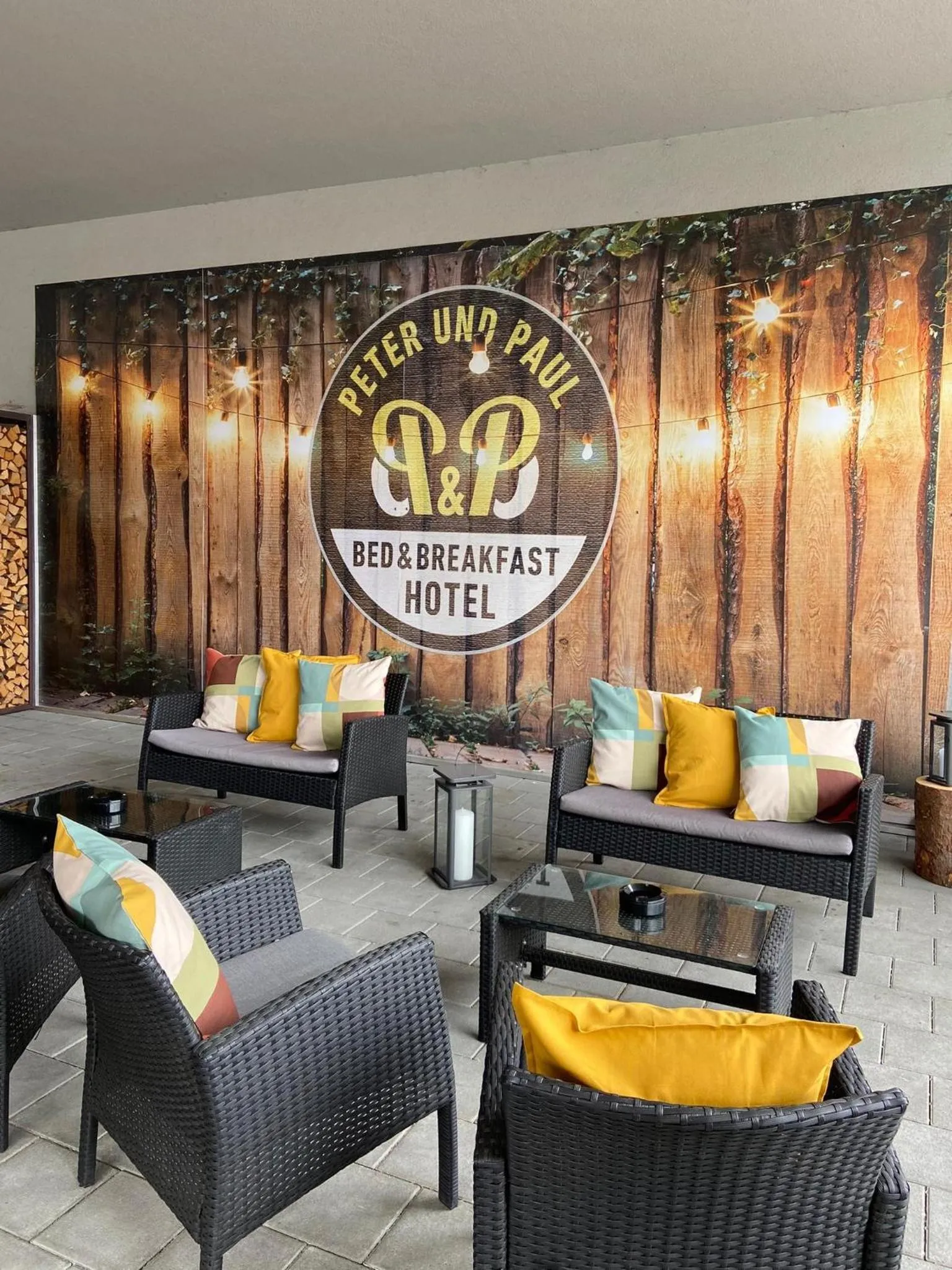 Garden in B&B Hotel Peter und Paul