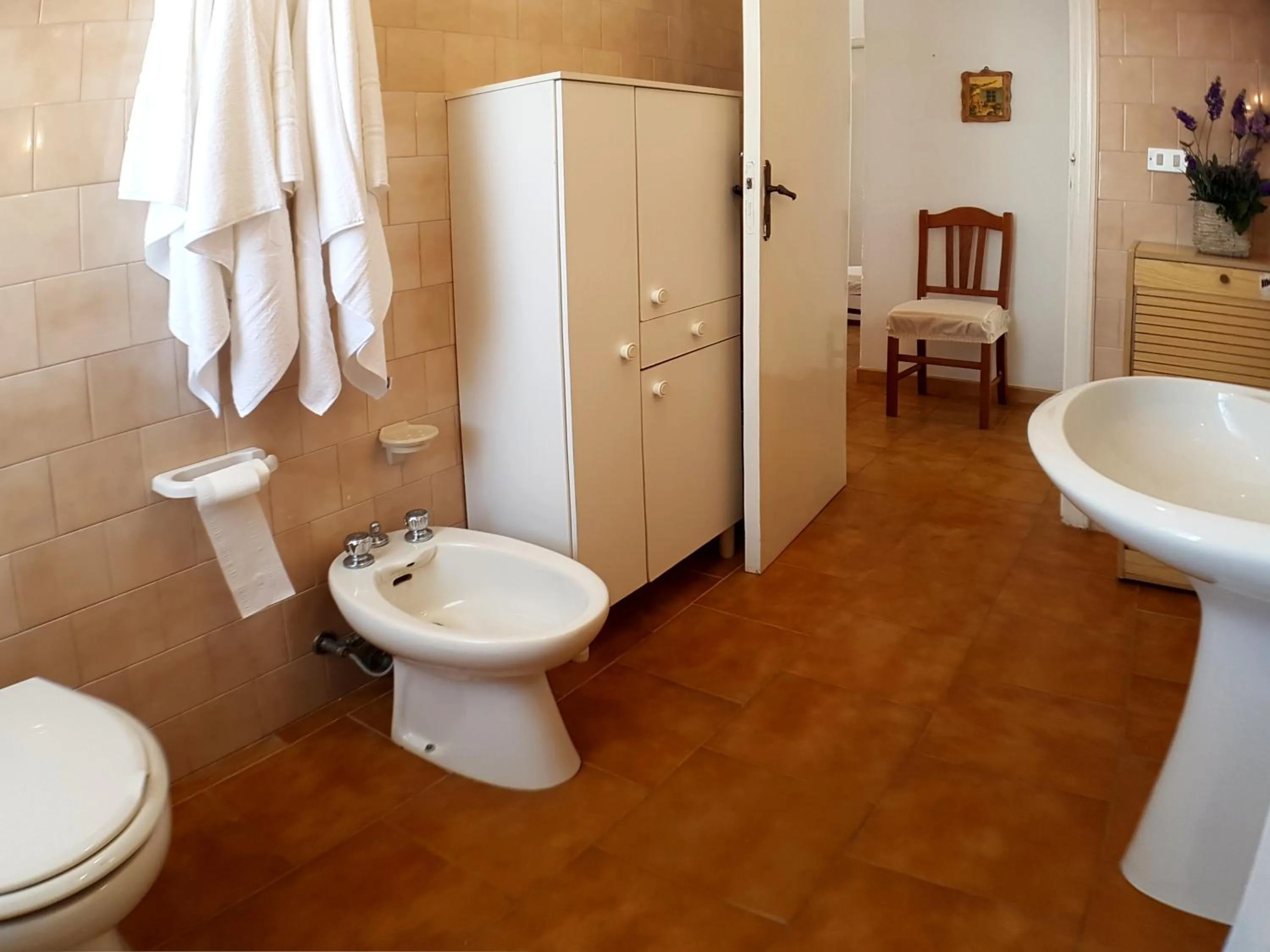 Bathroom in Hotel Porto Badisco