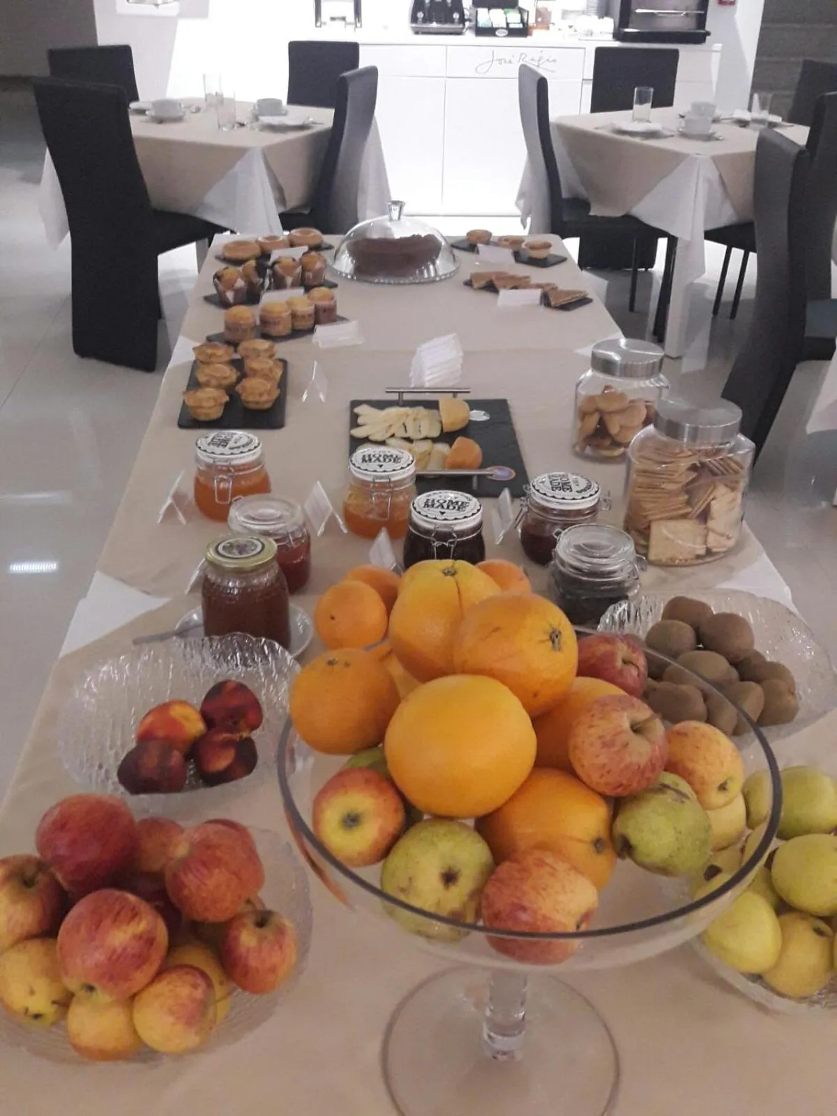 Breakfast in Hotel José Régio